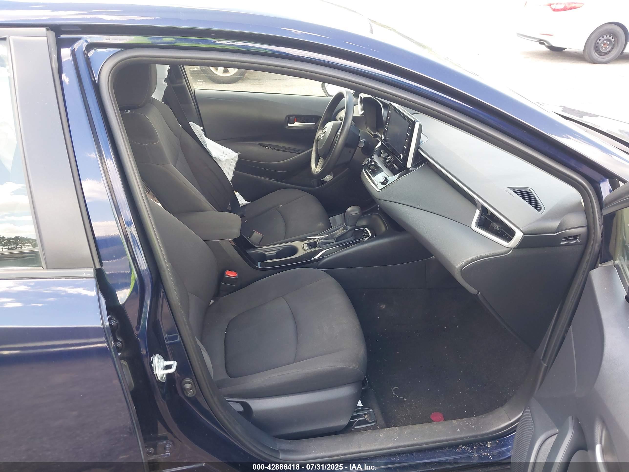 TOYOTA COROLLA image 5