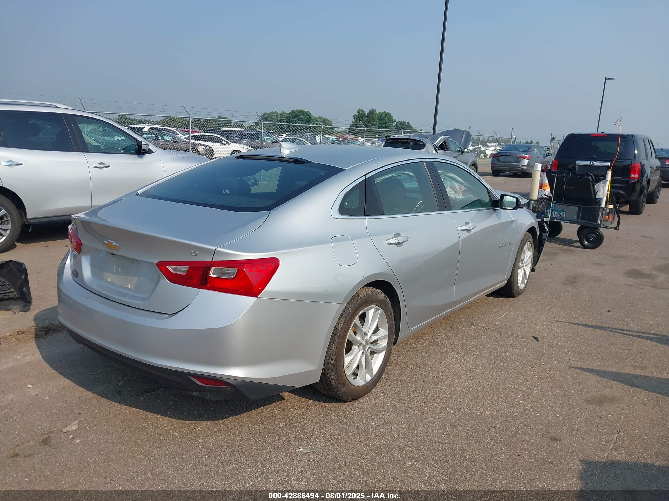 CHEVROLET MALIBU image 4