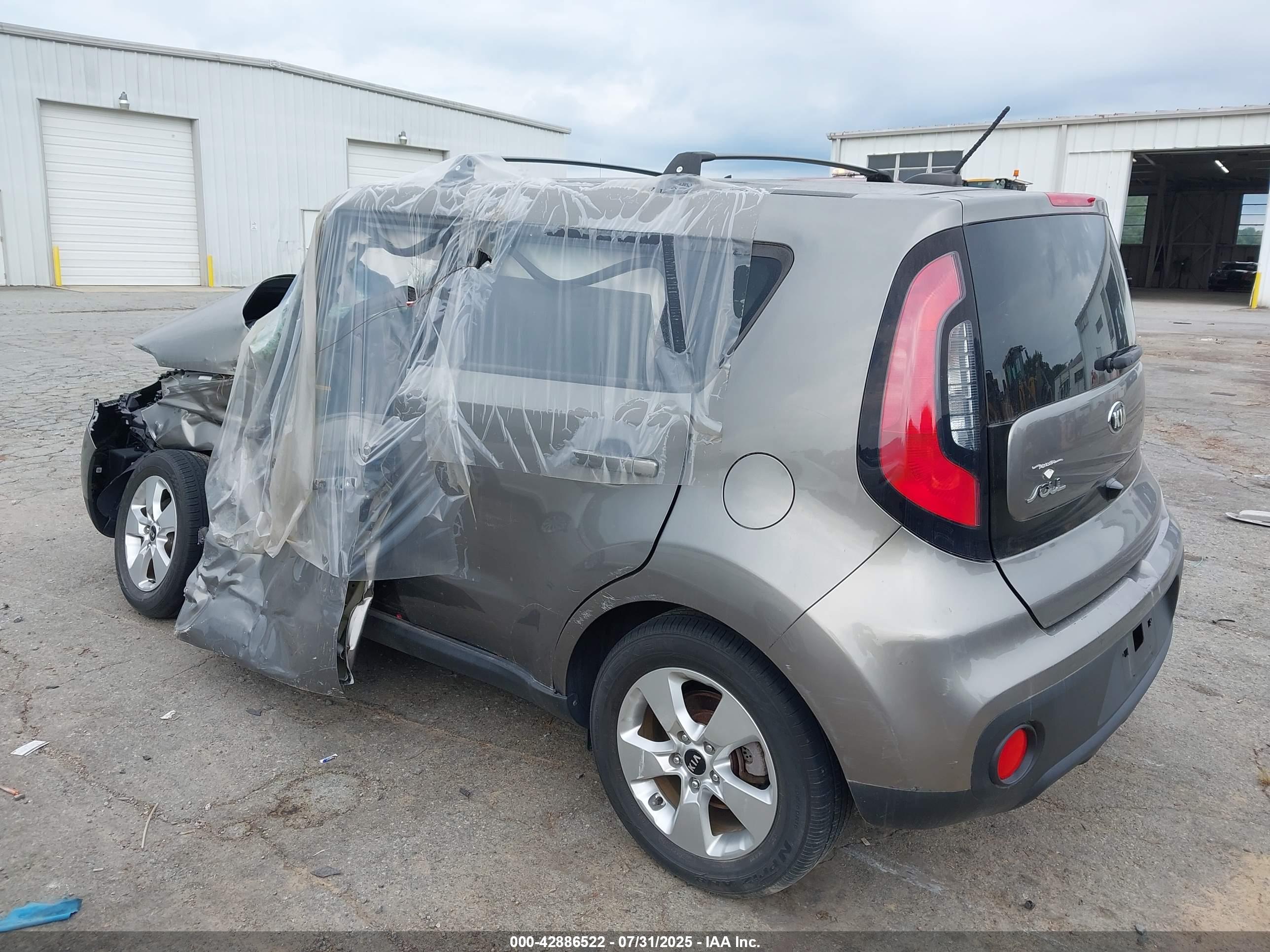 KIA SOUL image 3