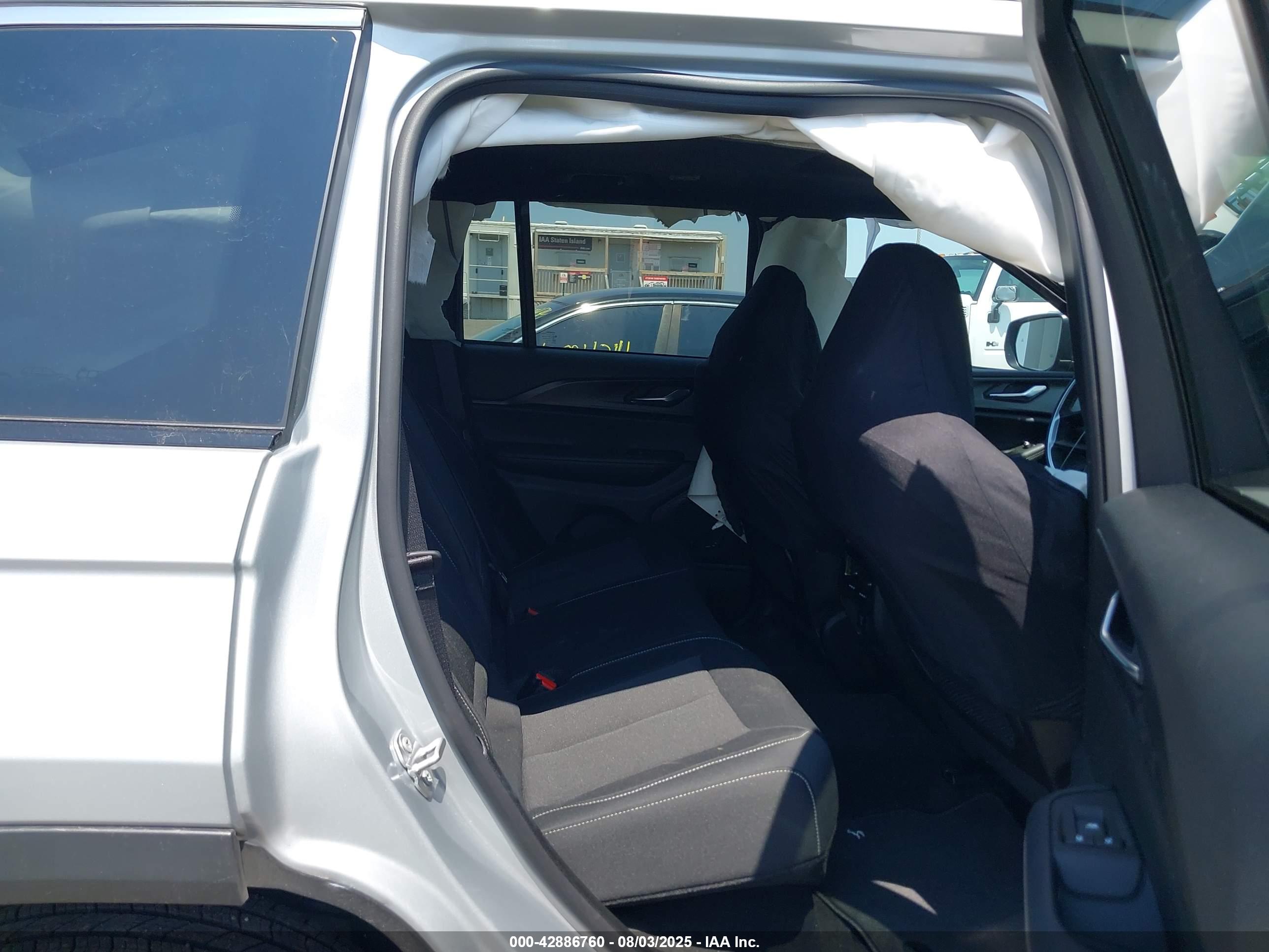 JEEP GRAND image 8