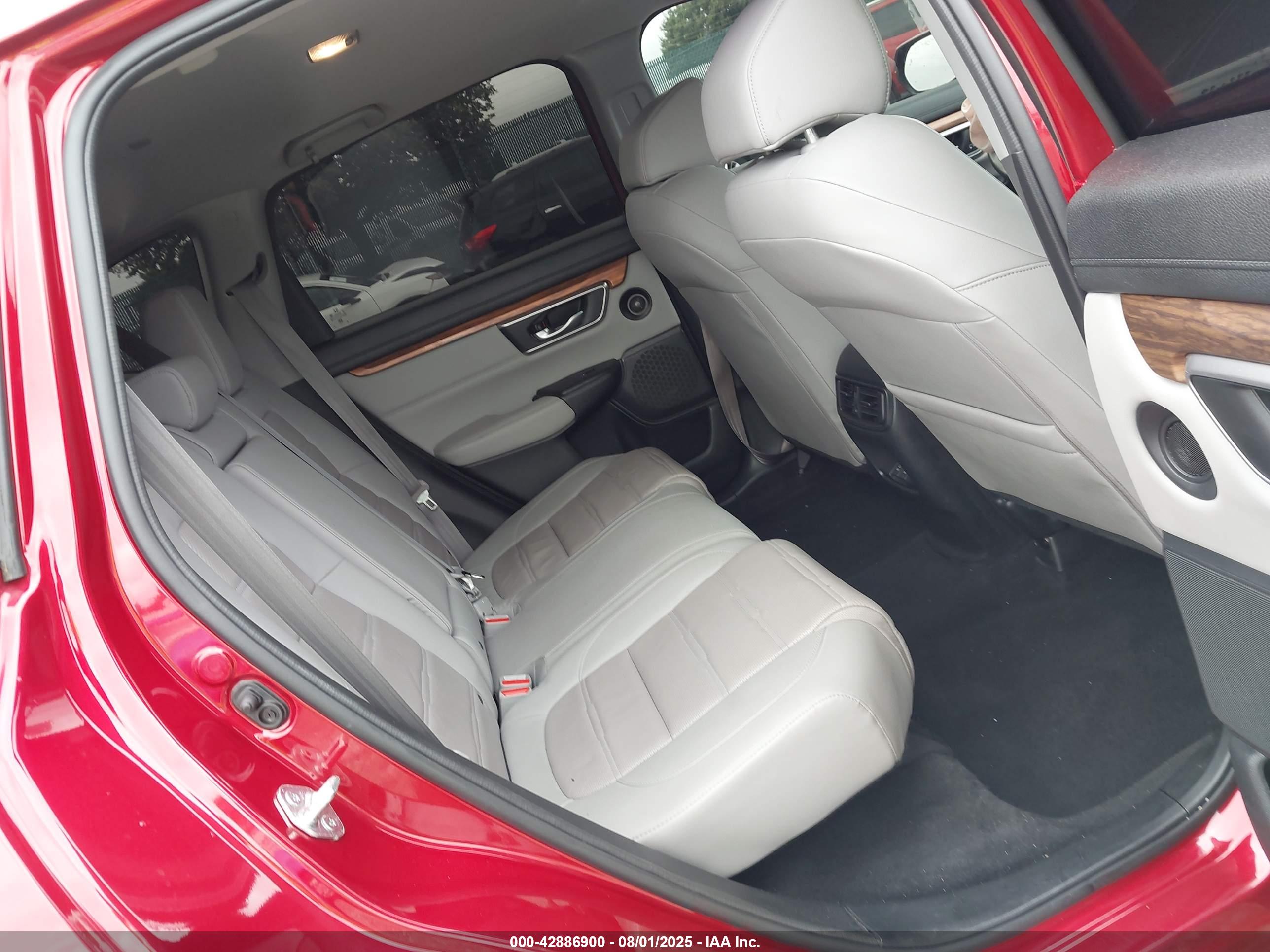 HONDA CR-V image 8