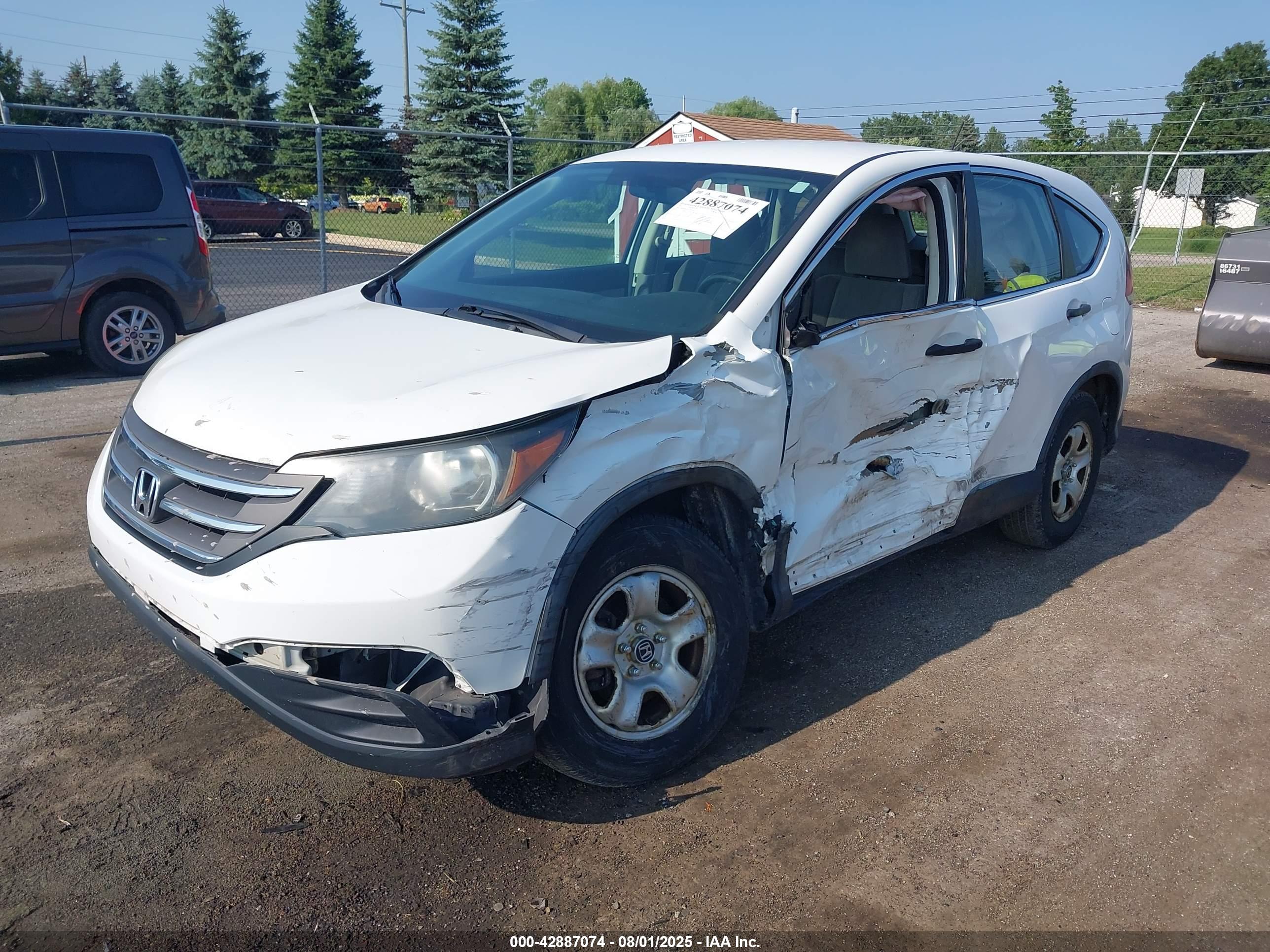 HONDA CR-V image 2