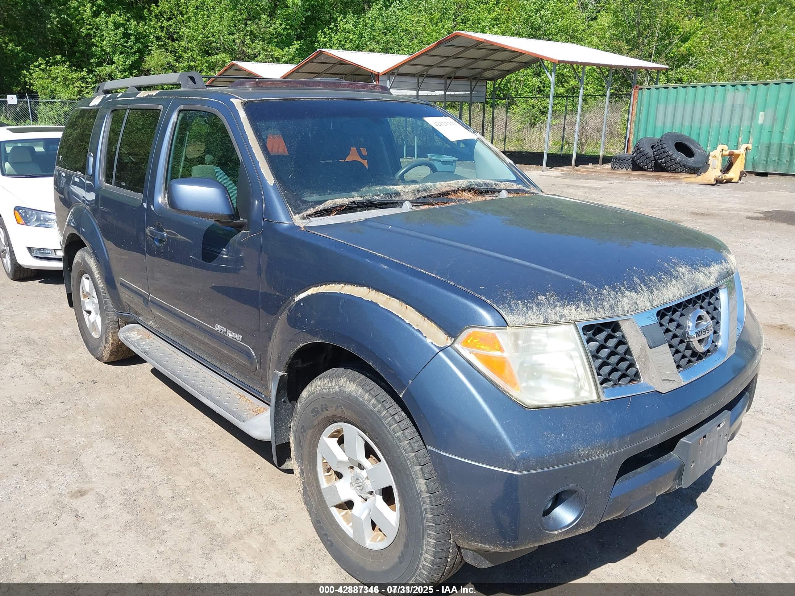 NISSAN PATHFINDER image 6