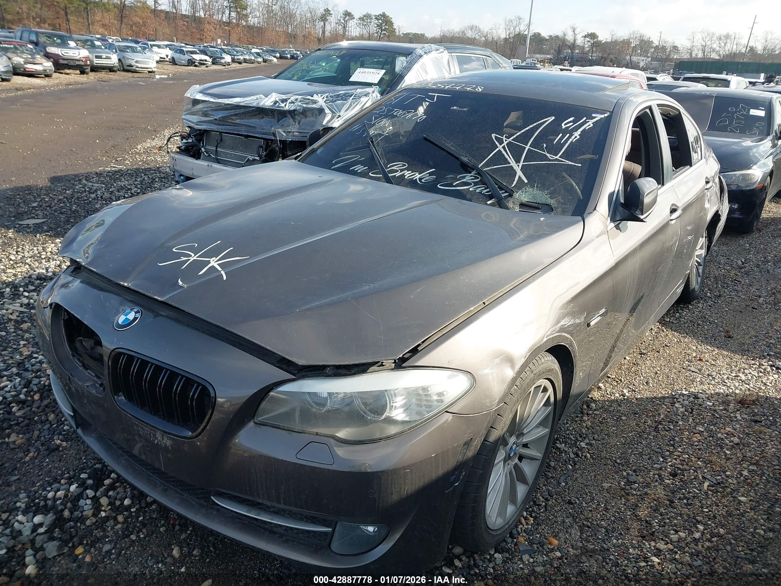 BMW 535I image 2