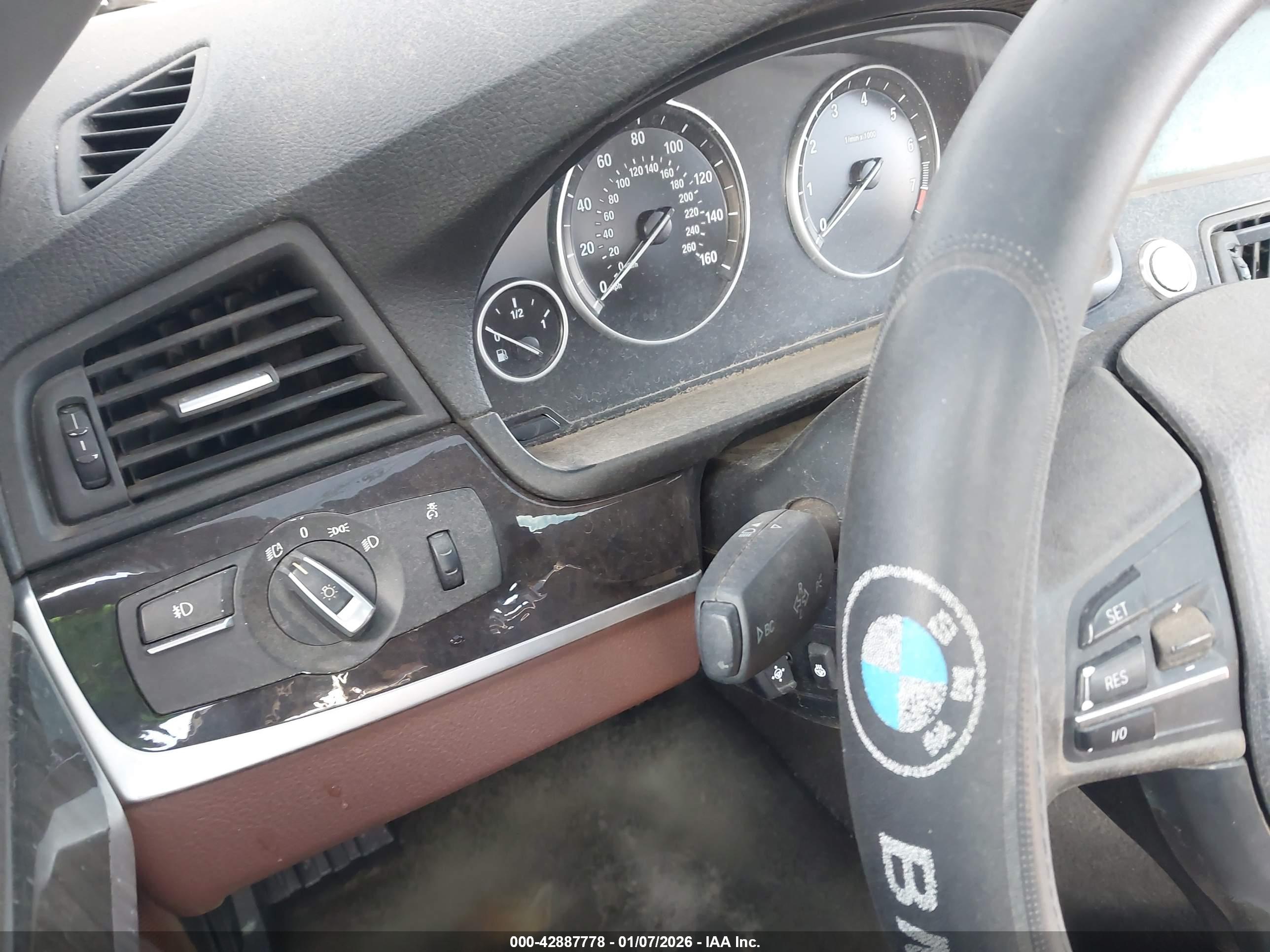 BMW 535I image 7