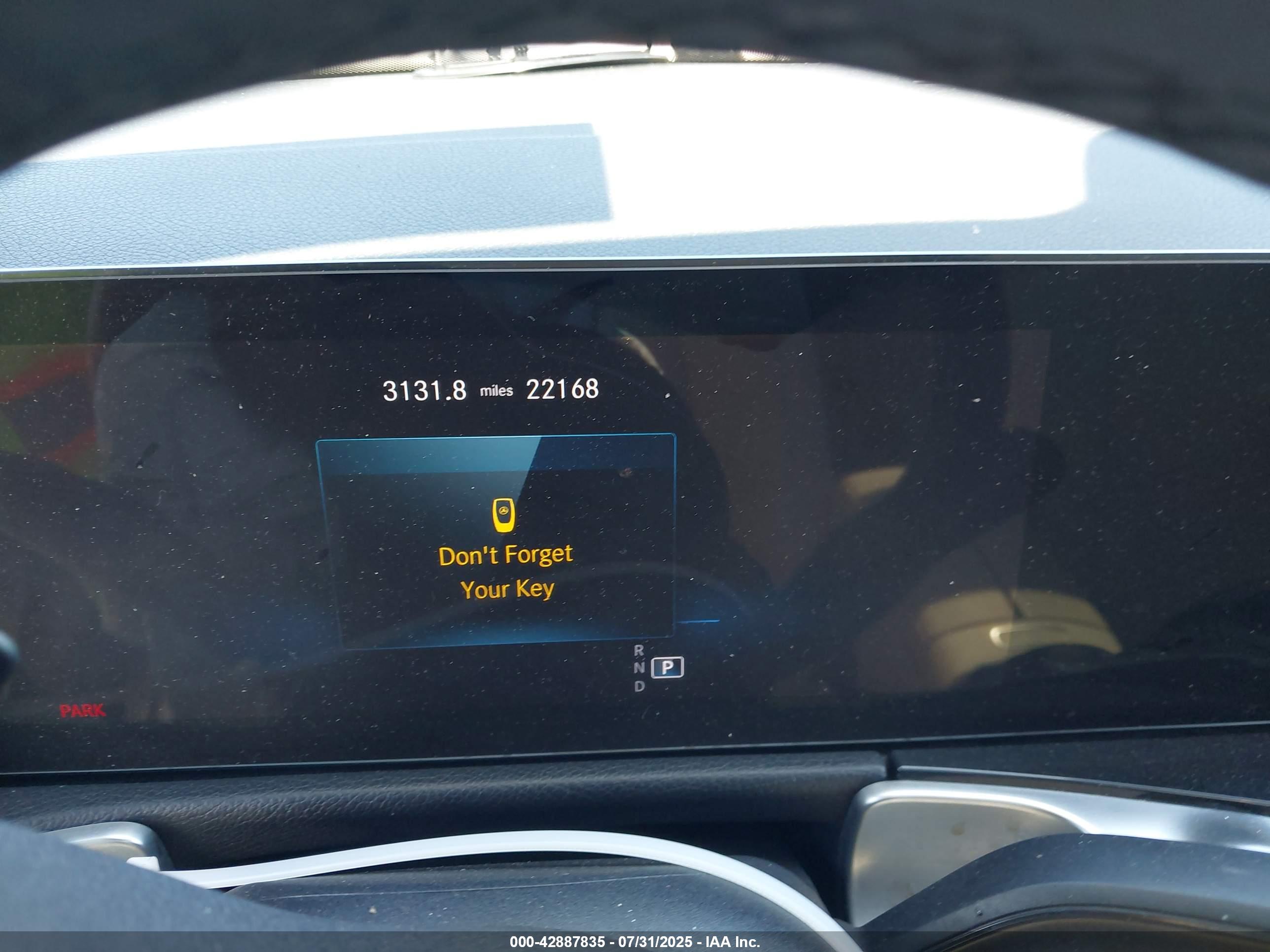 MERCEDES-BENZ EQB image 7
