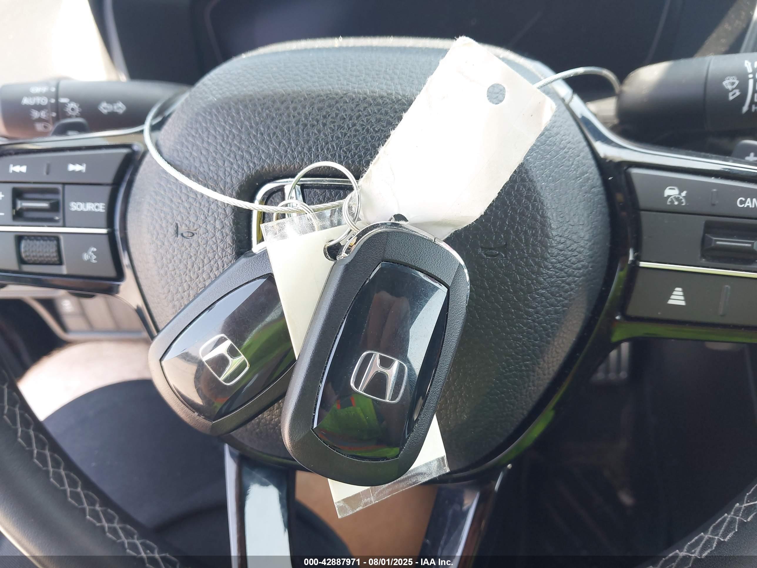 HONDA CIVIC image 11