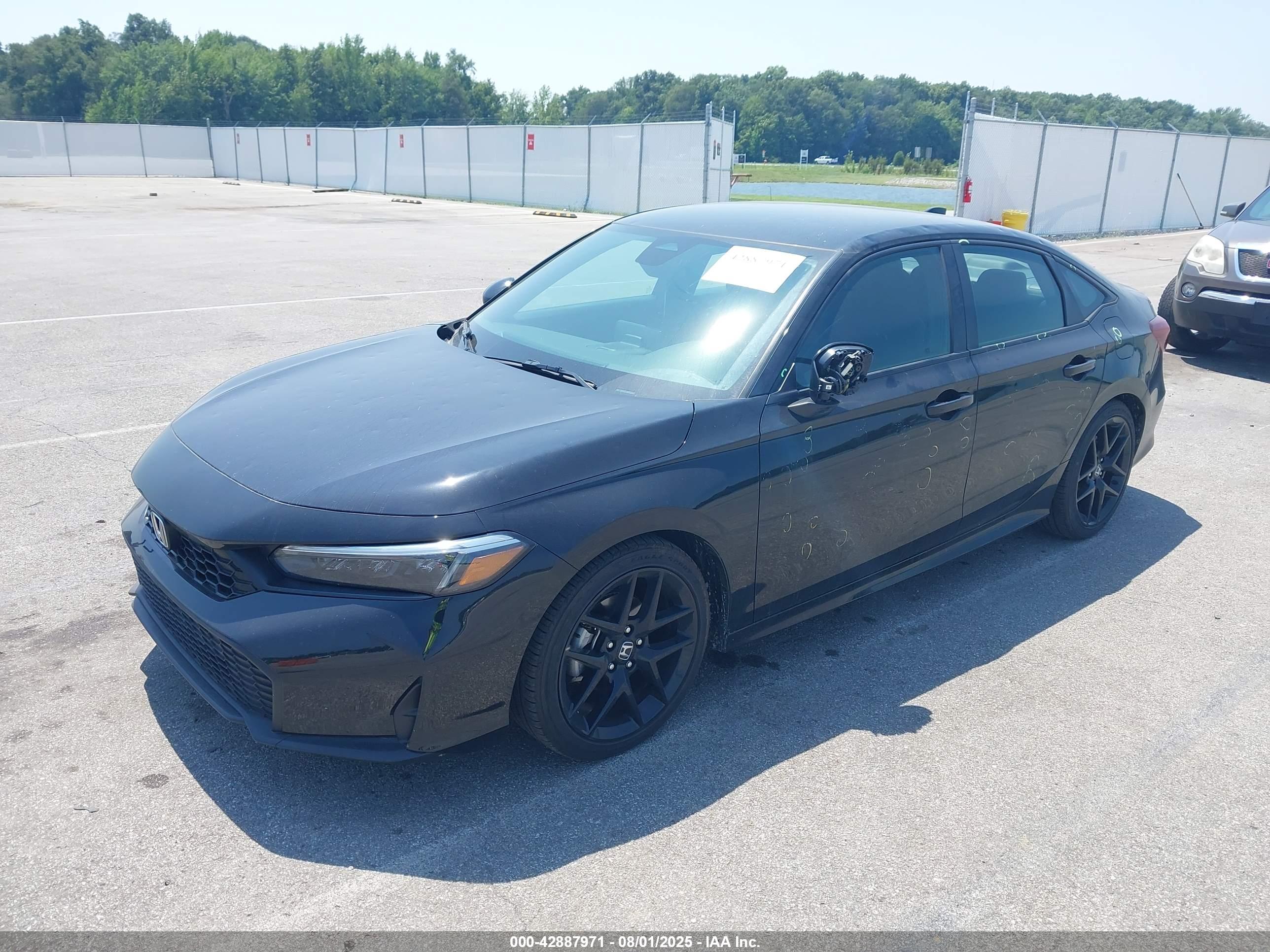 HONDA CIVIC image 2