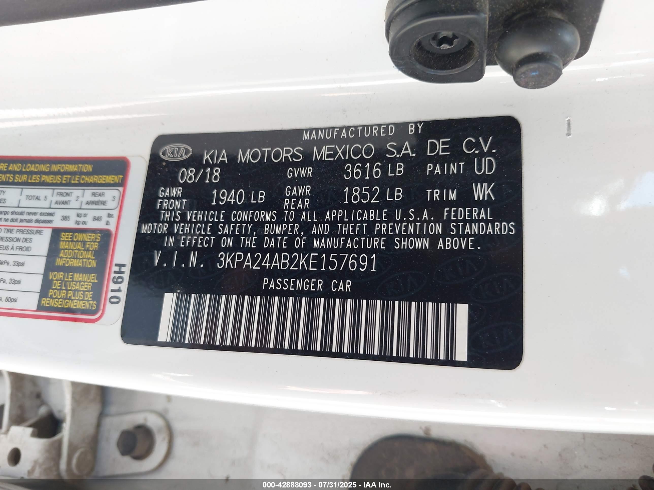 KIA RIO image 9