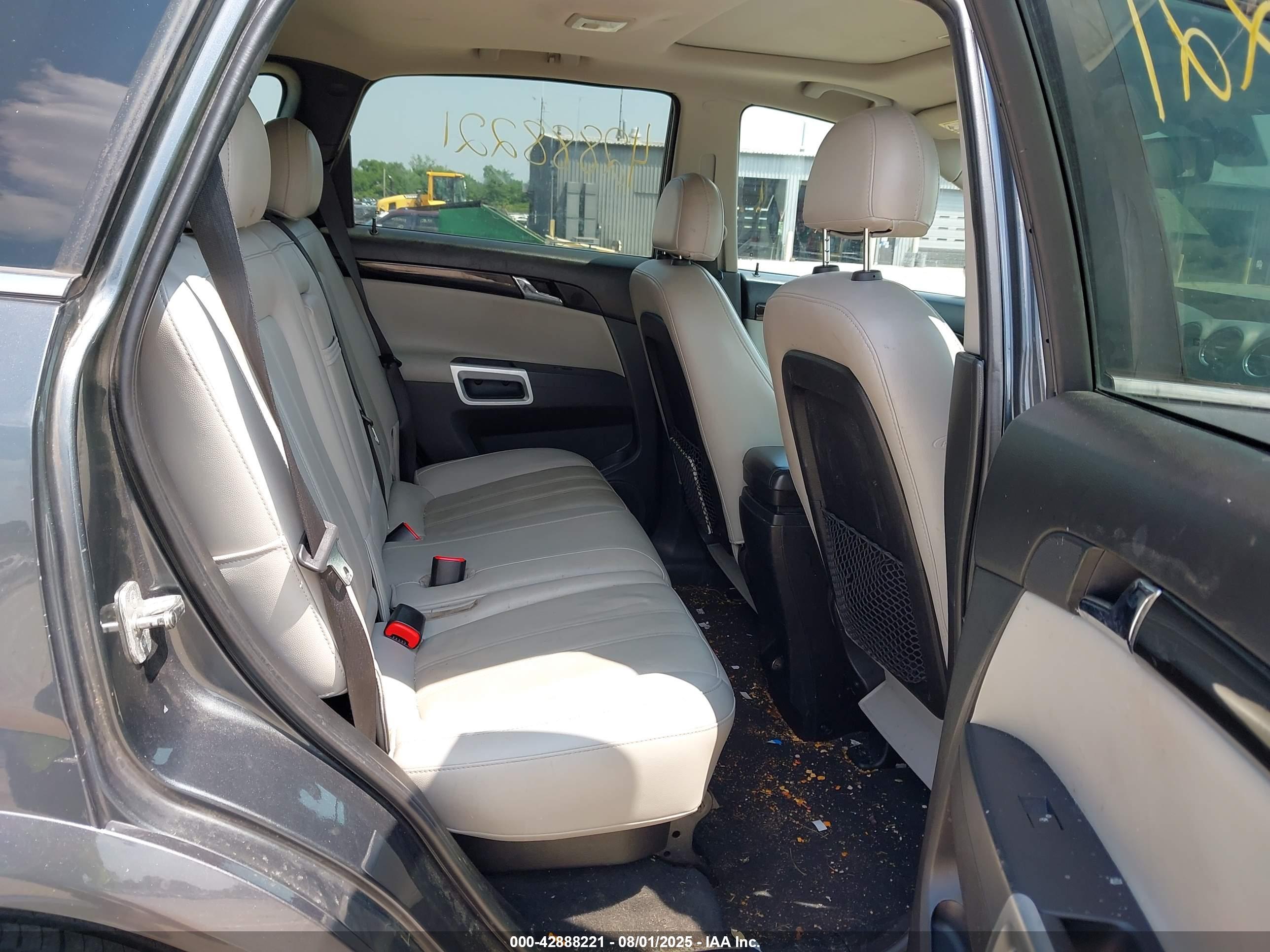 CHEVROLET CAPTIVA image 8