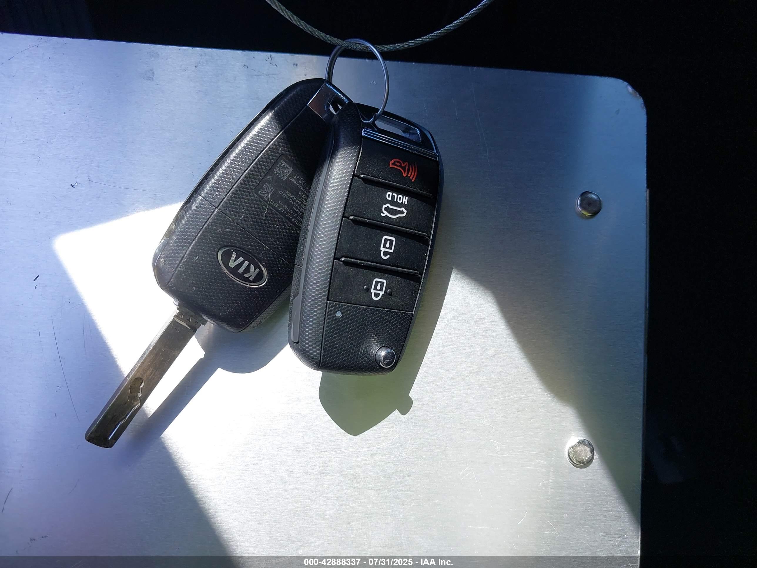 KIA OPTIMA image 11
