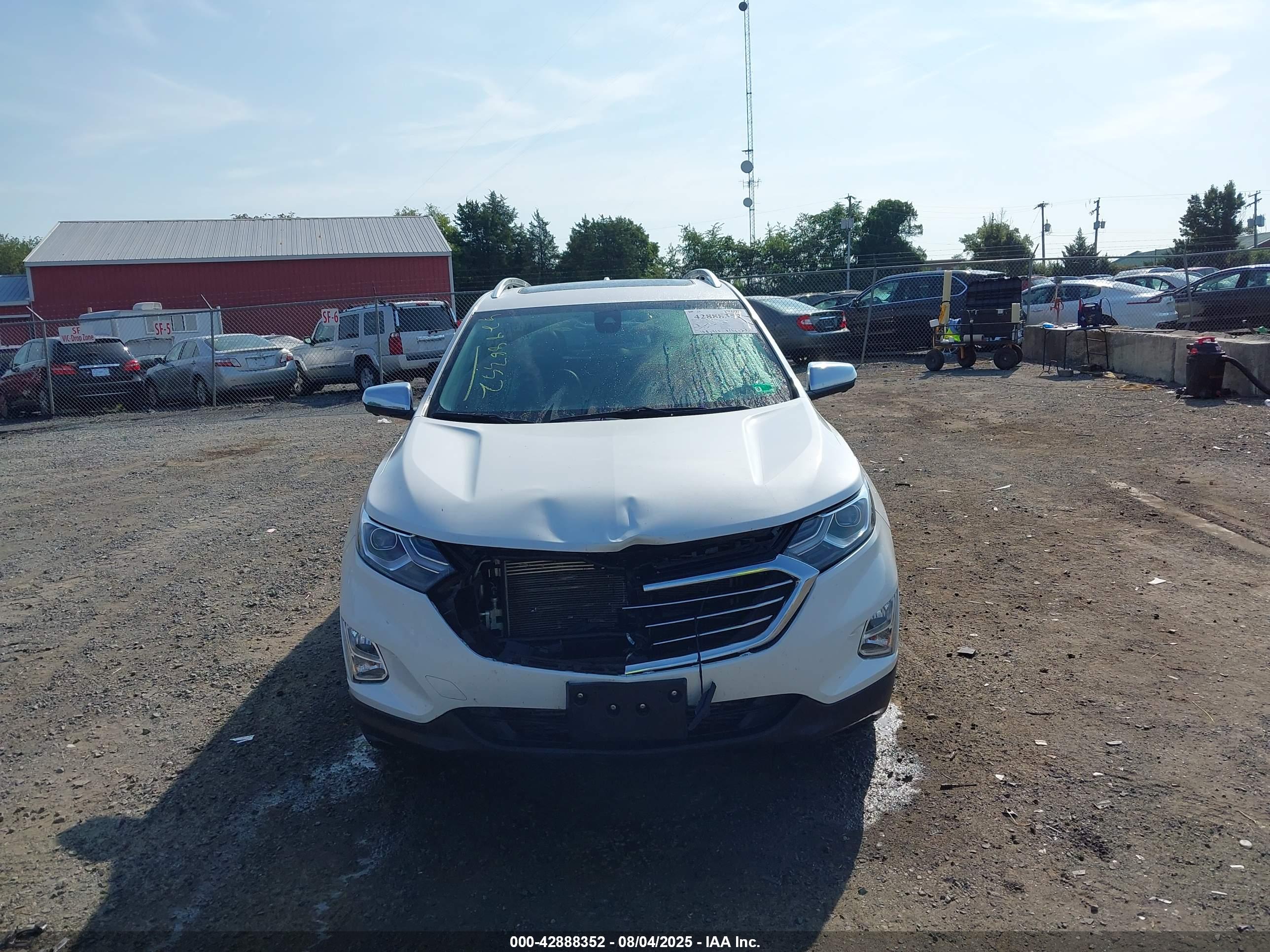 CHEVROLET EQUINOX image 6
