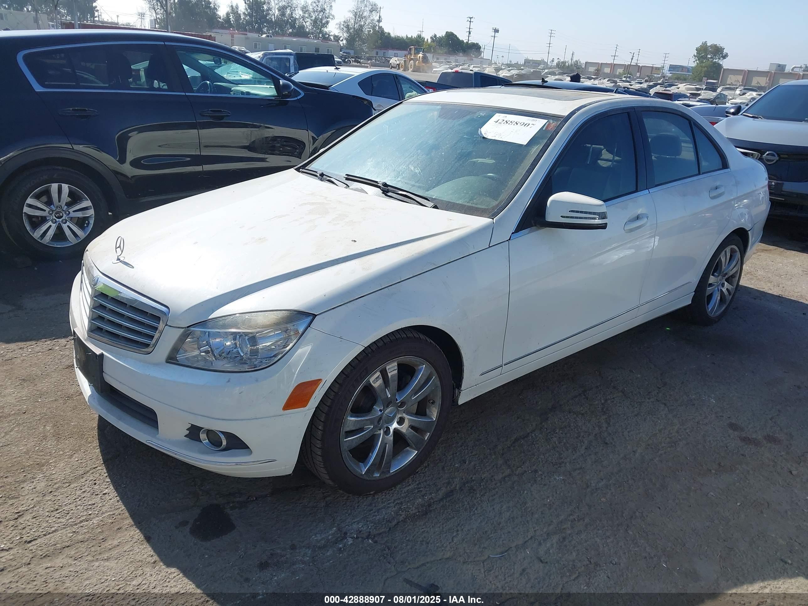 MERCEDES-BENZ C image 2