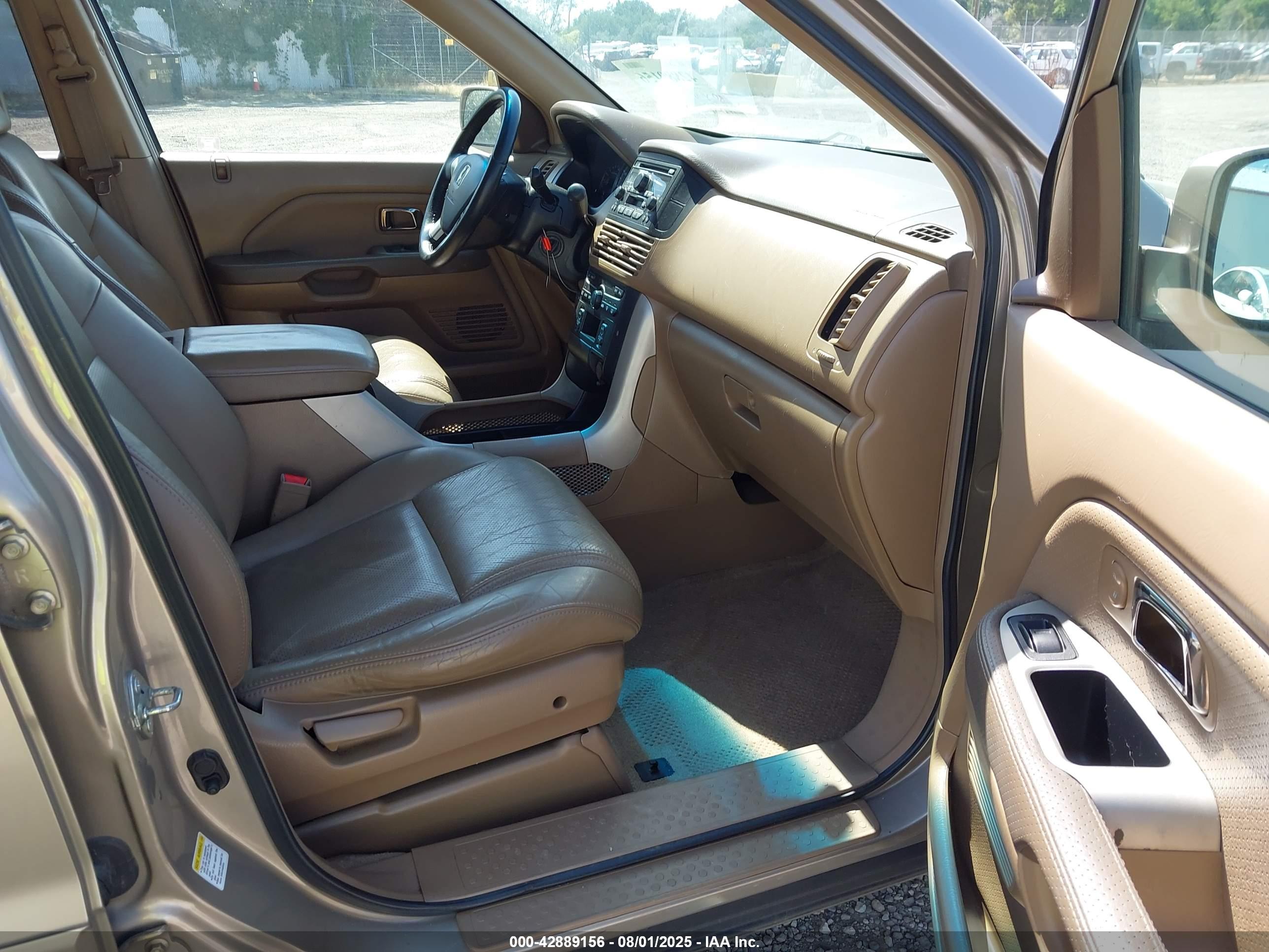 HONDA PILOT image 5