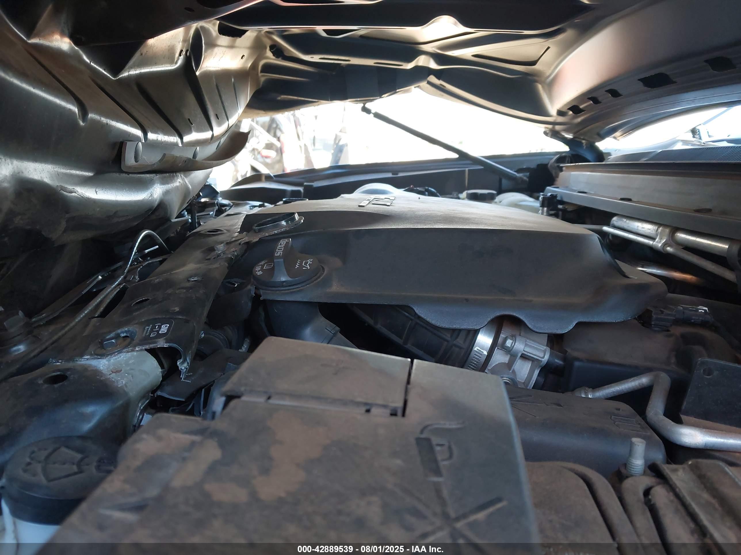 CHEVROLET COLORADO image 10