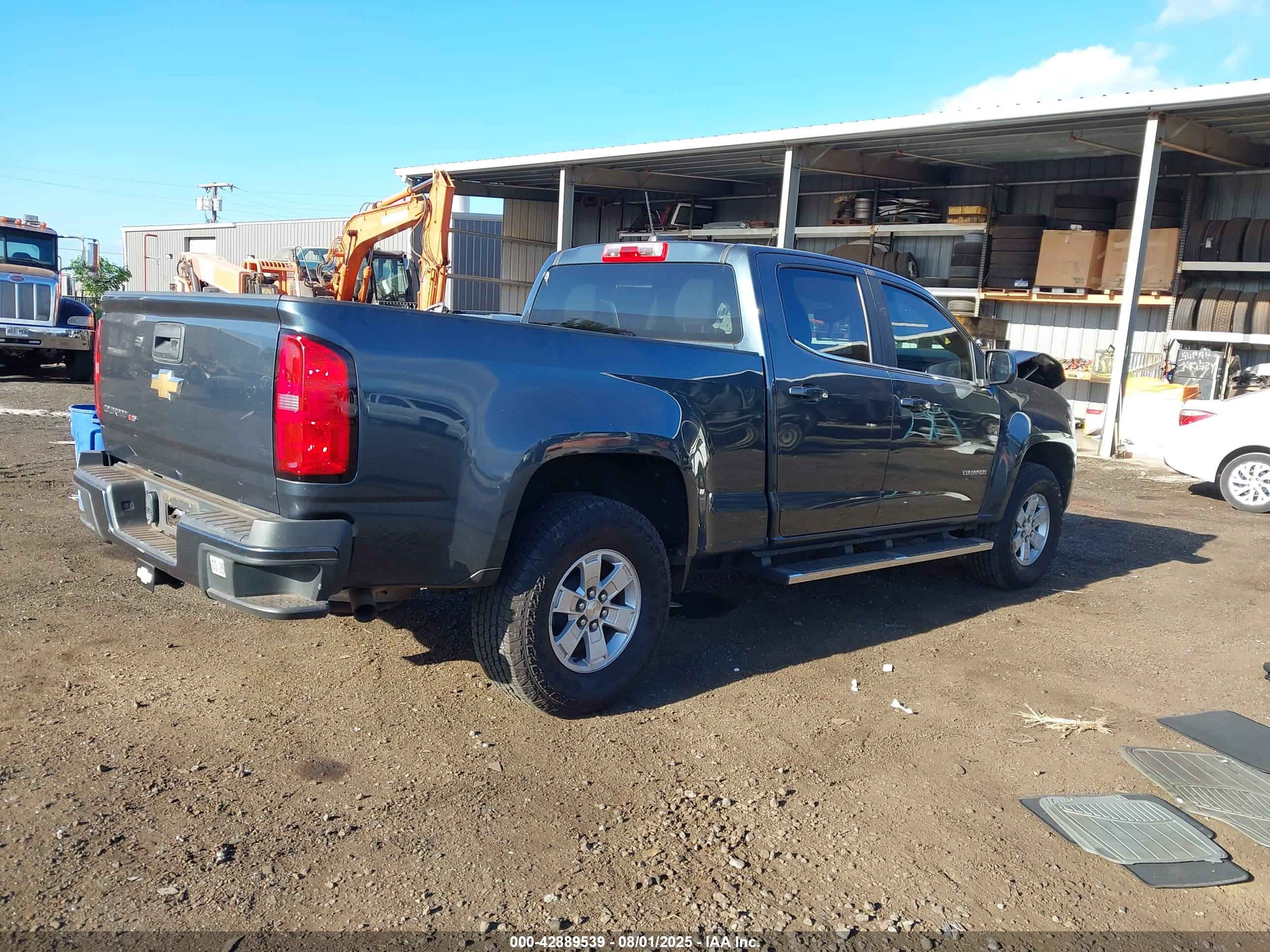 CHEVROLET COLORADO image 4