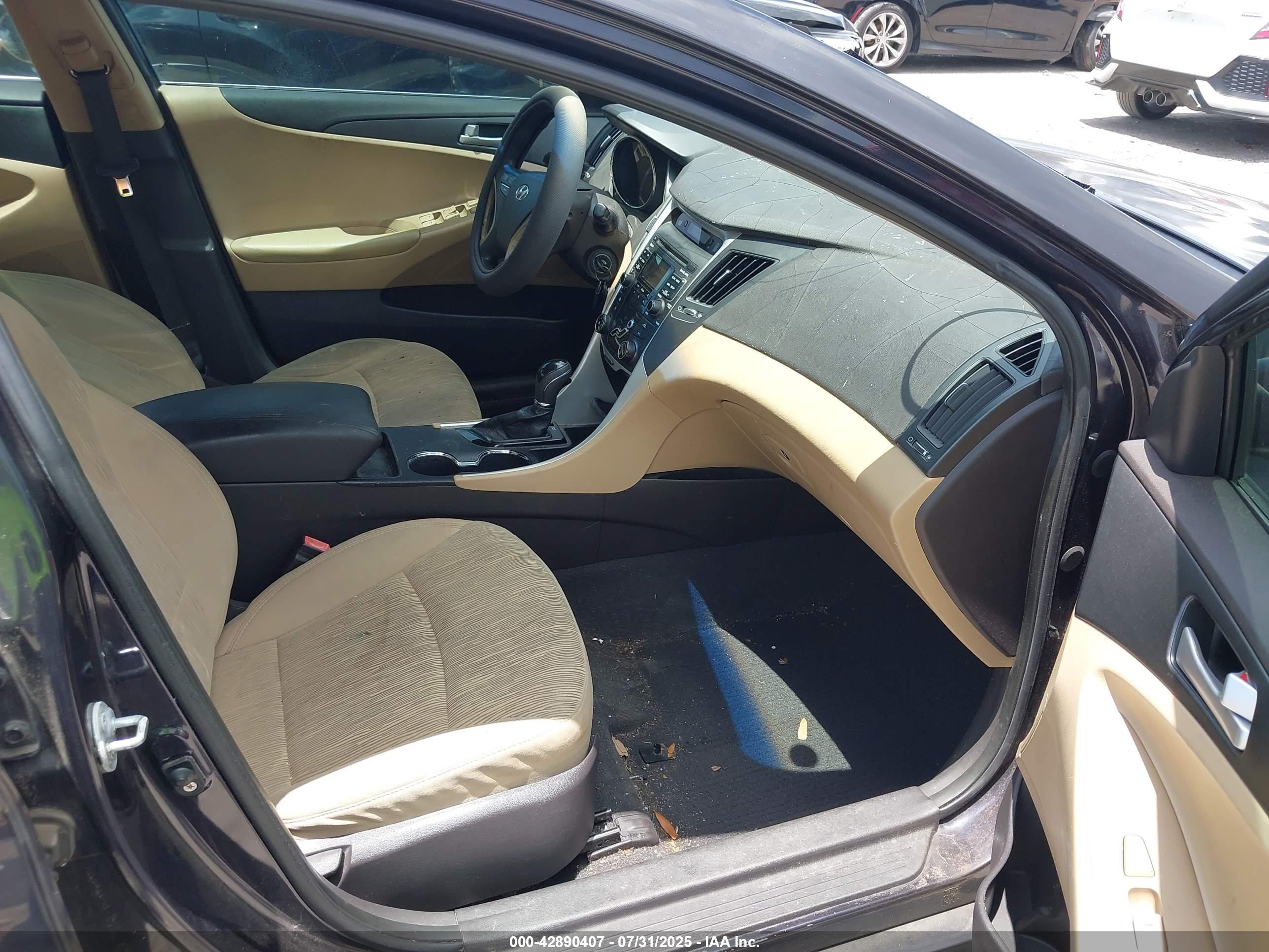 HYUNDAI SONATA image 5