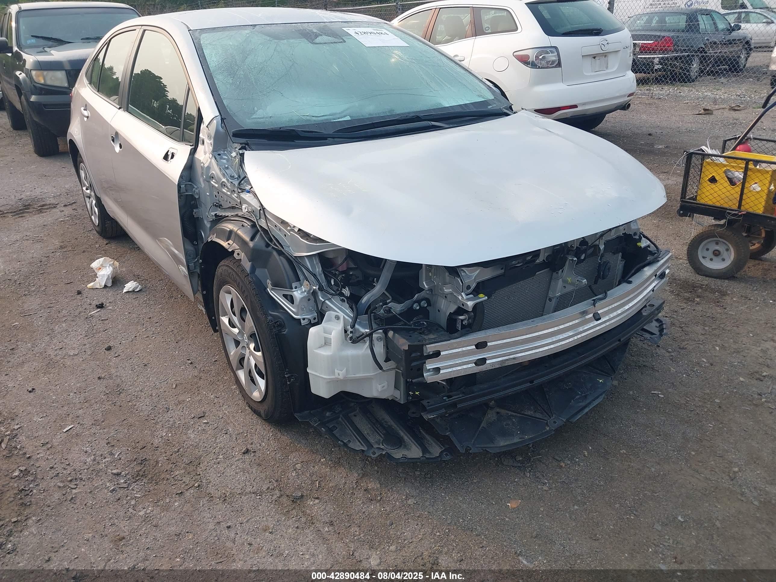 TOYOTA COROLLA image 6