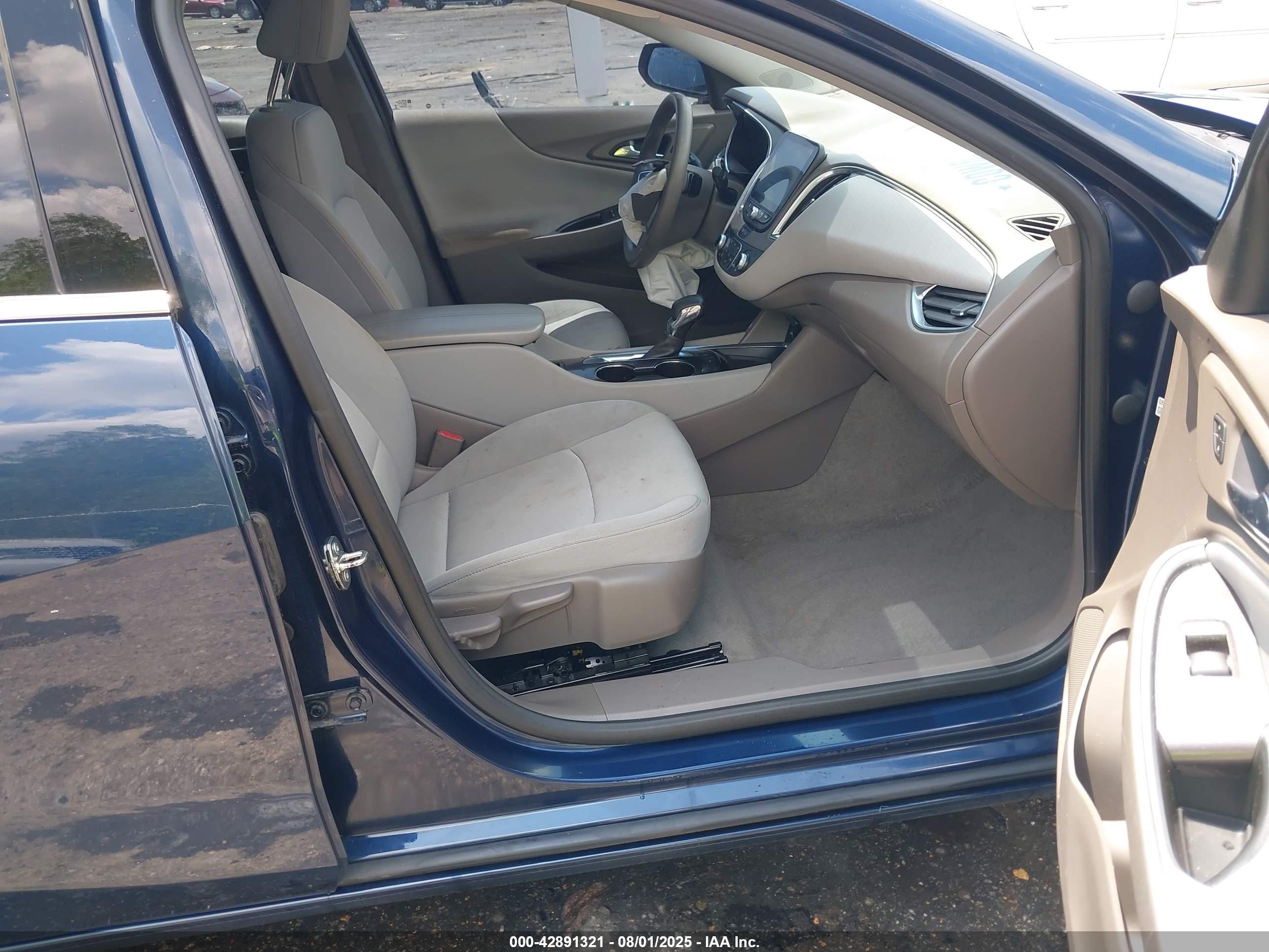 CHEVROLET MALIBU image 5