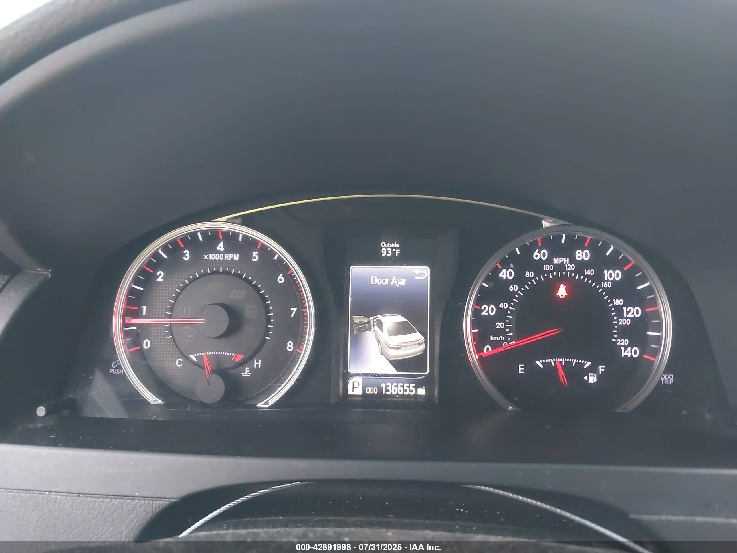TOYOTA CAMRY image 7