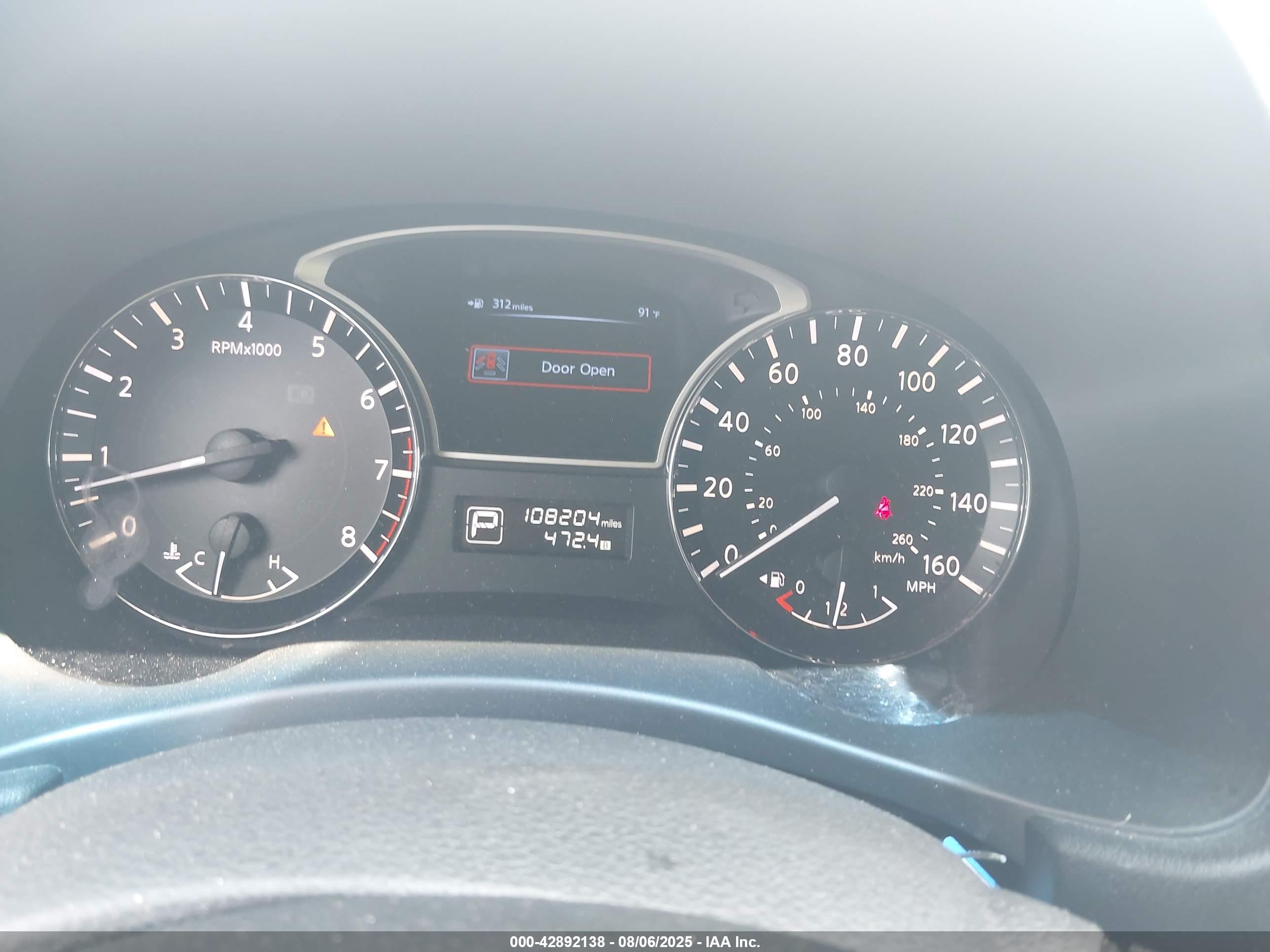 NISSAN PATHFINDER image 7