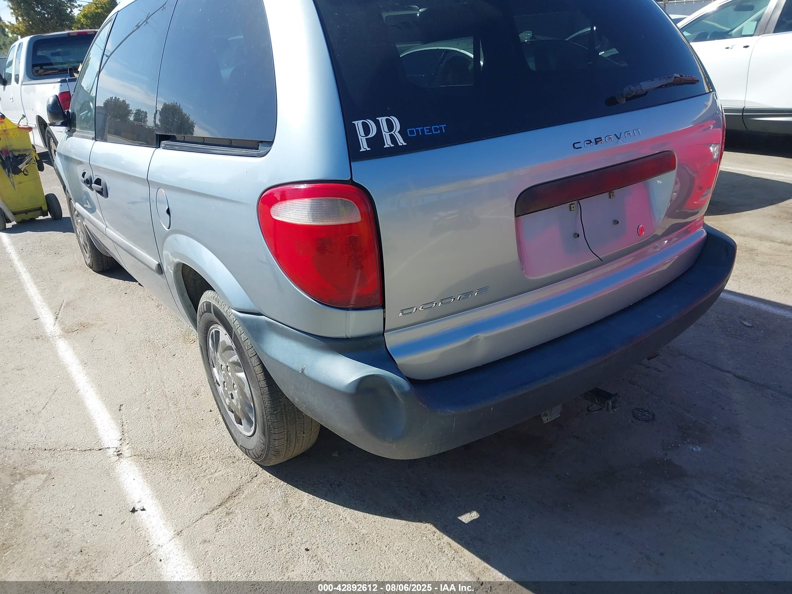 DODGE CARAVAN image 6