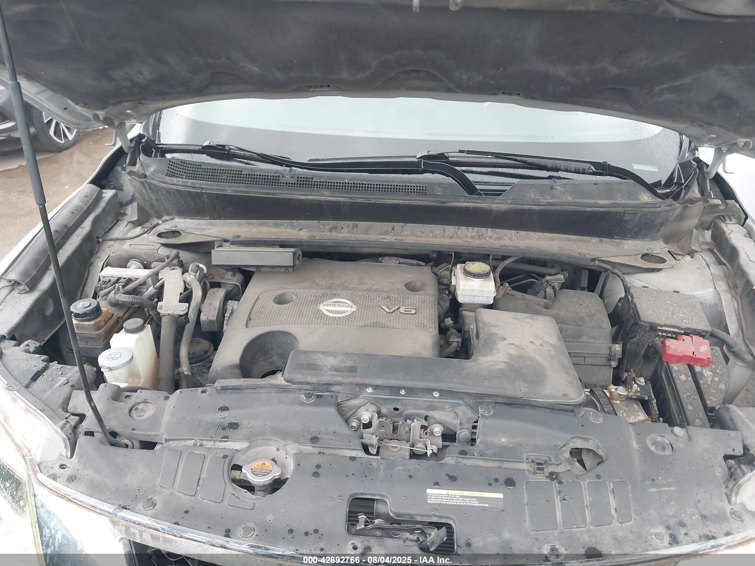 NISSAN PATHFINDER image 10