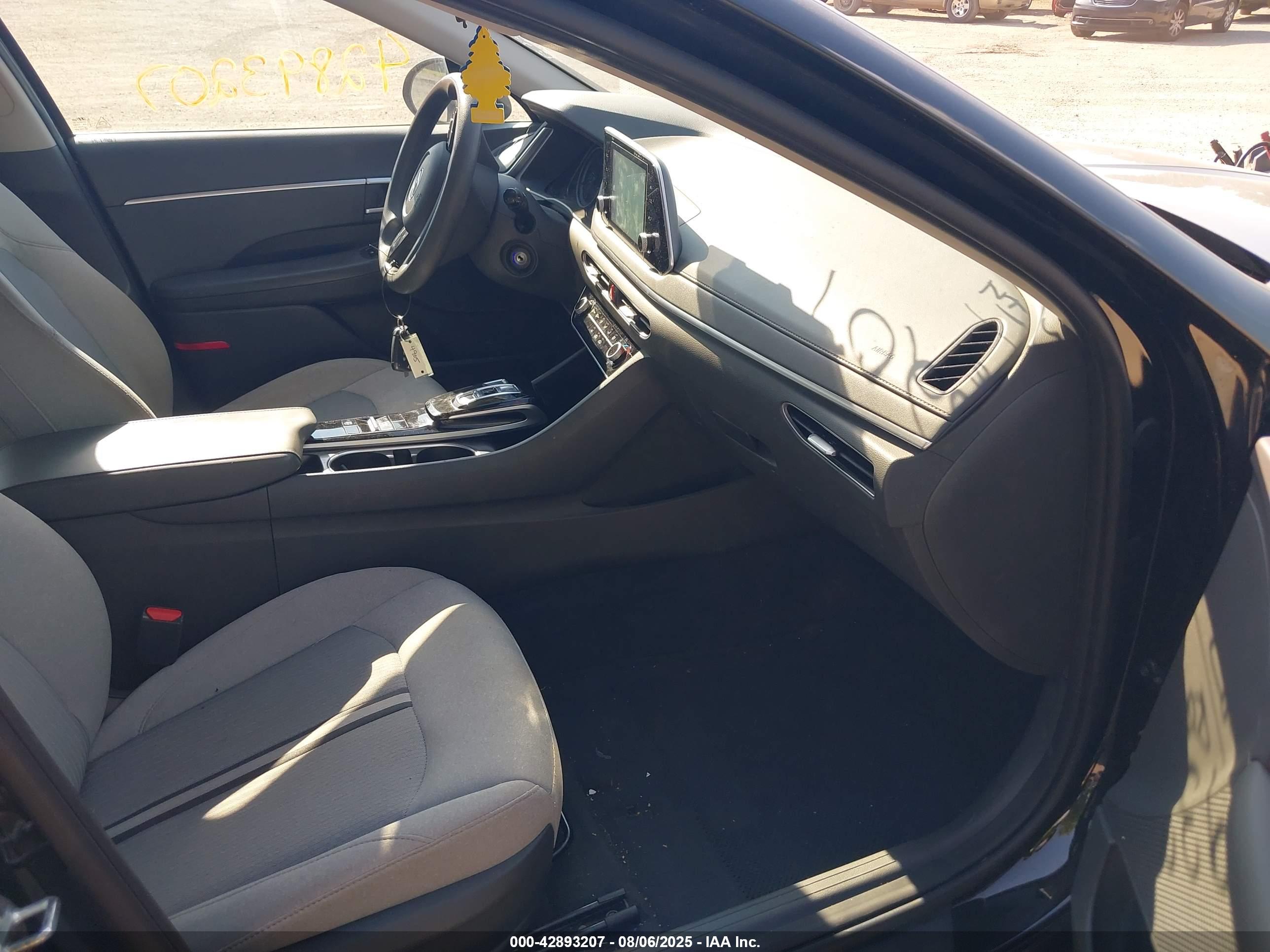 HYUNDAI SONATA image 5