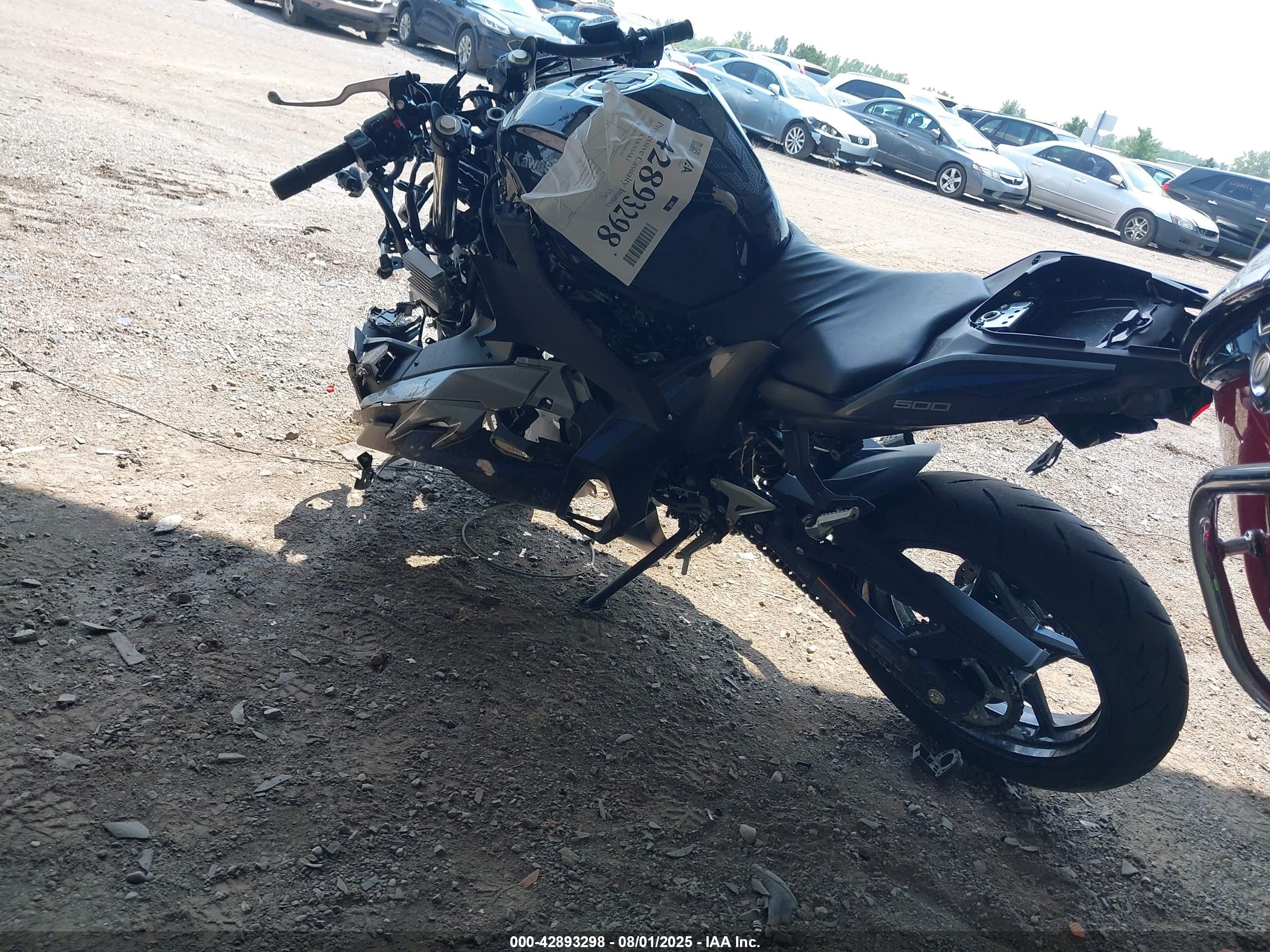 KAWASAKI EX500 image 3