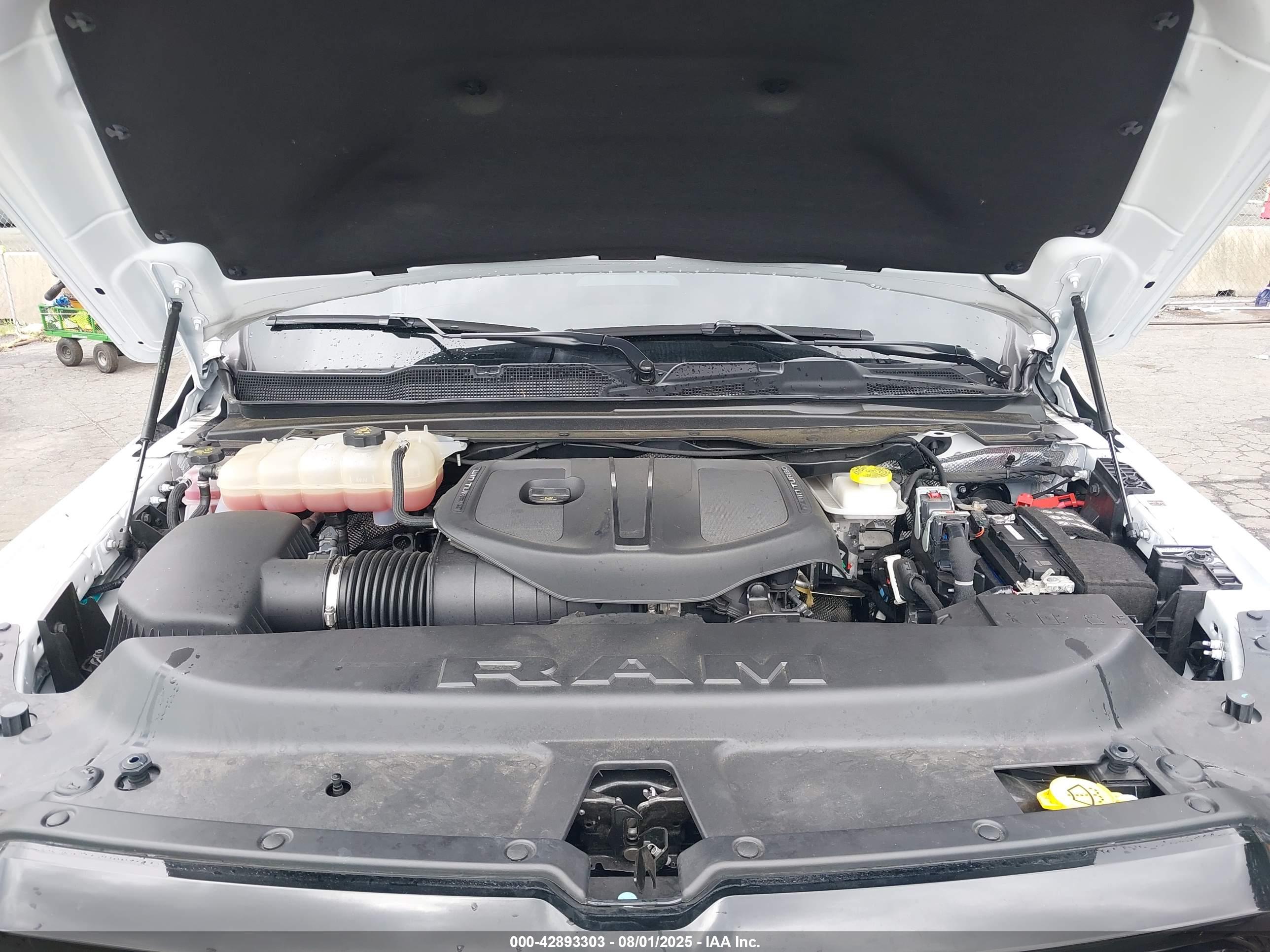 RAM 1500 image 10