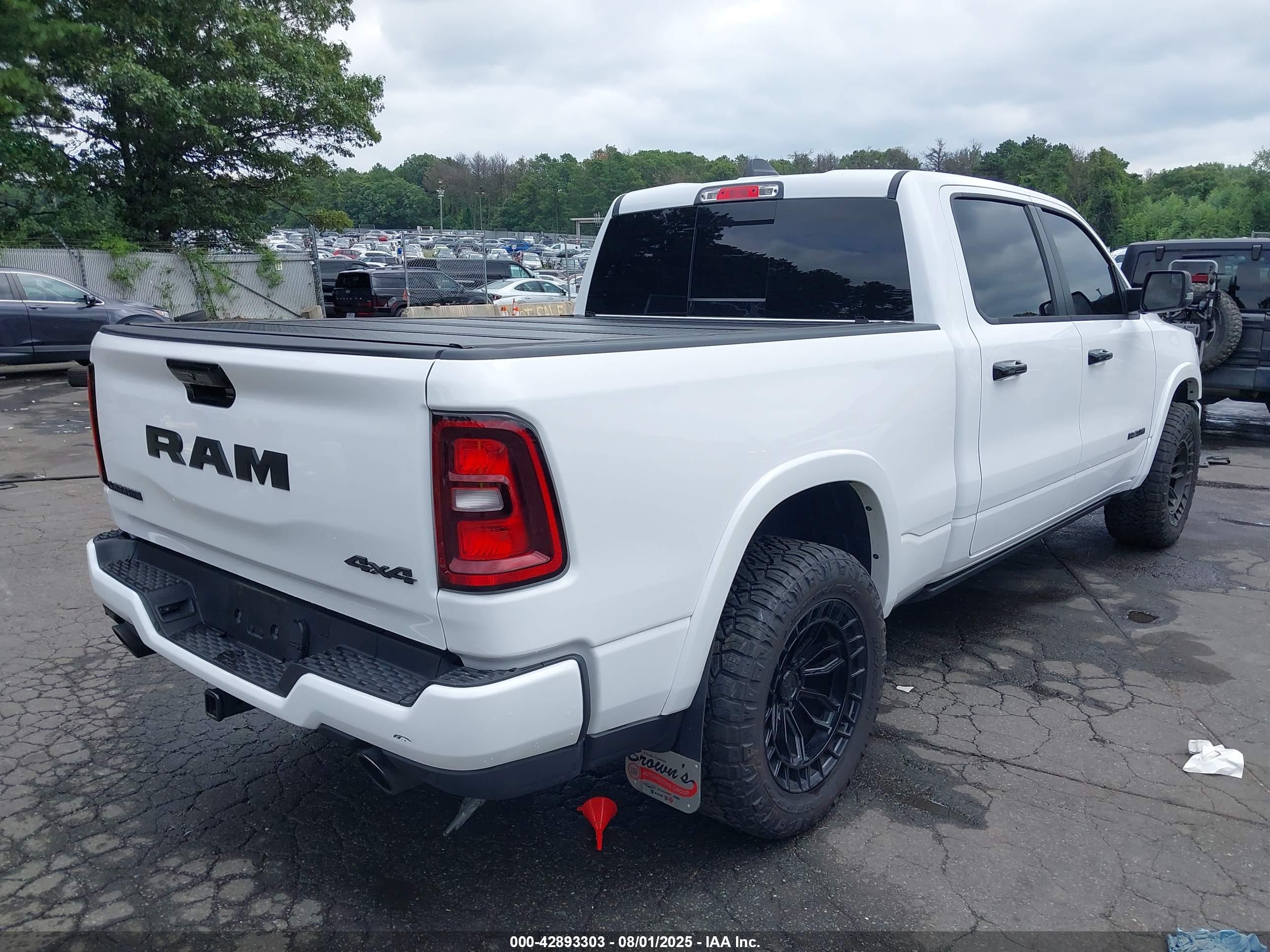 RAM 1500 image 4