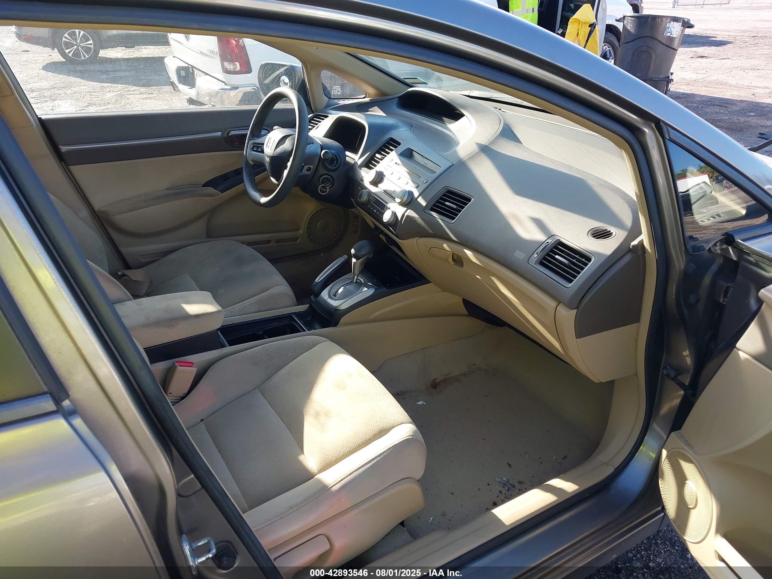 HONDA CIVIC image 5