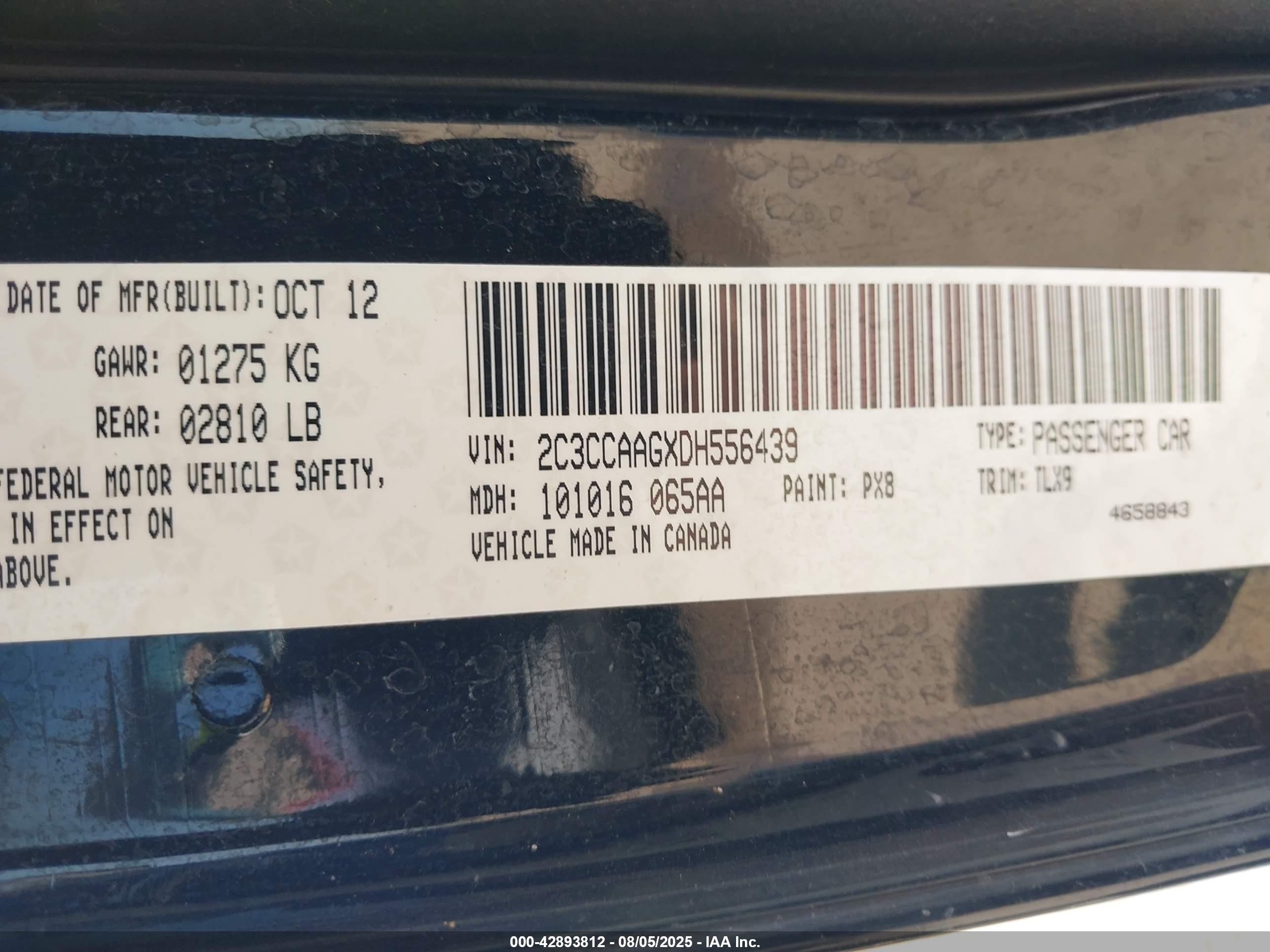 CHRYSLER 300 image 9