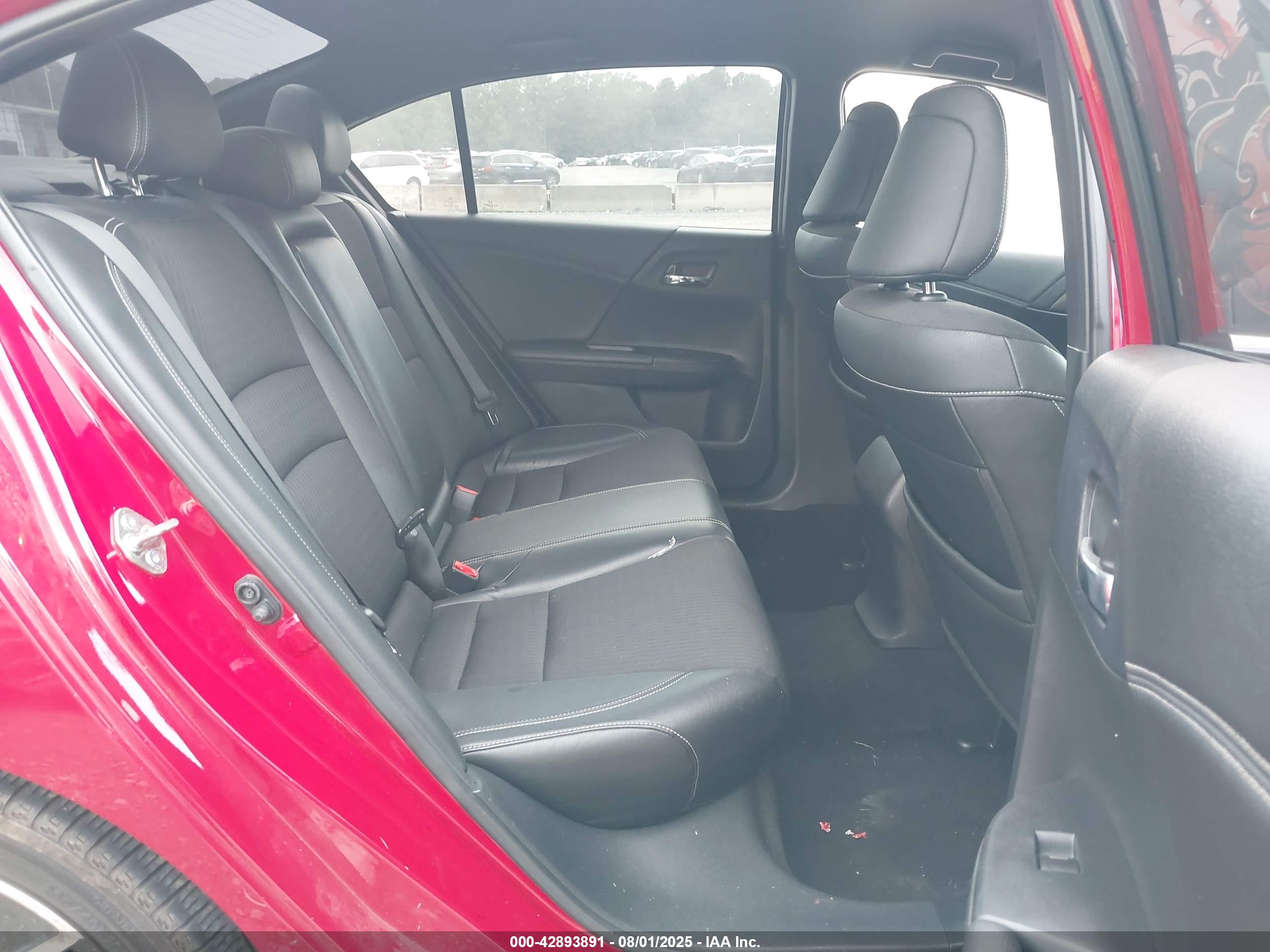 HONDA ACCORD image 8
