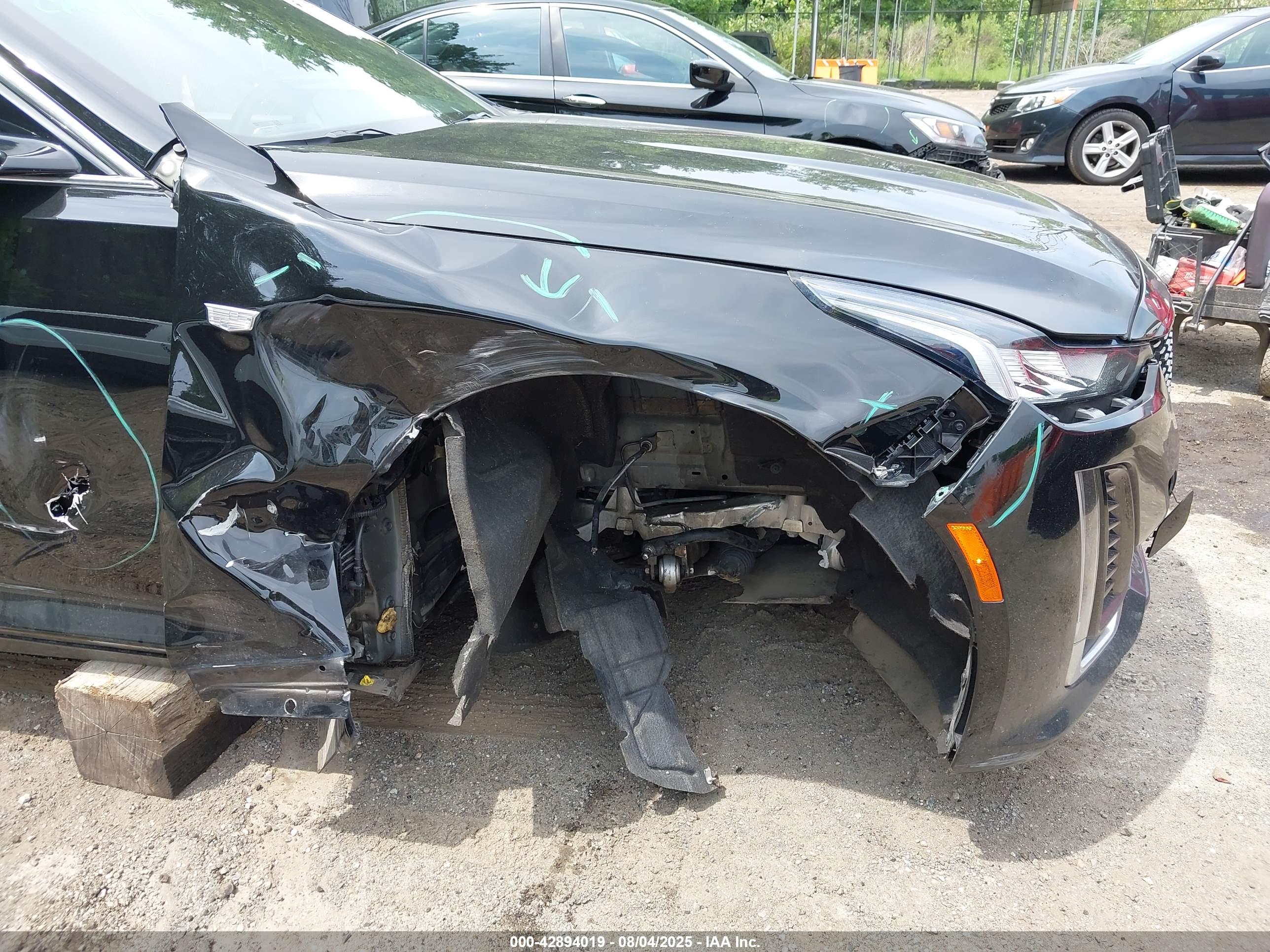 CADILLAC CT5 image 6