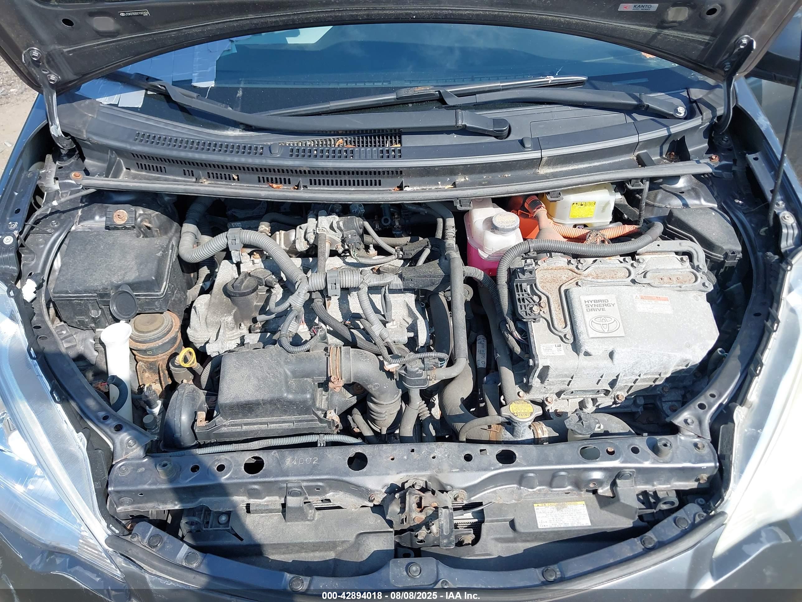 TOYOTA PRIUS image 10