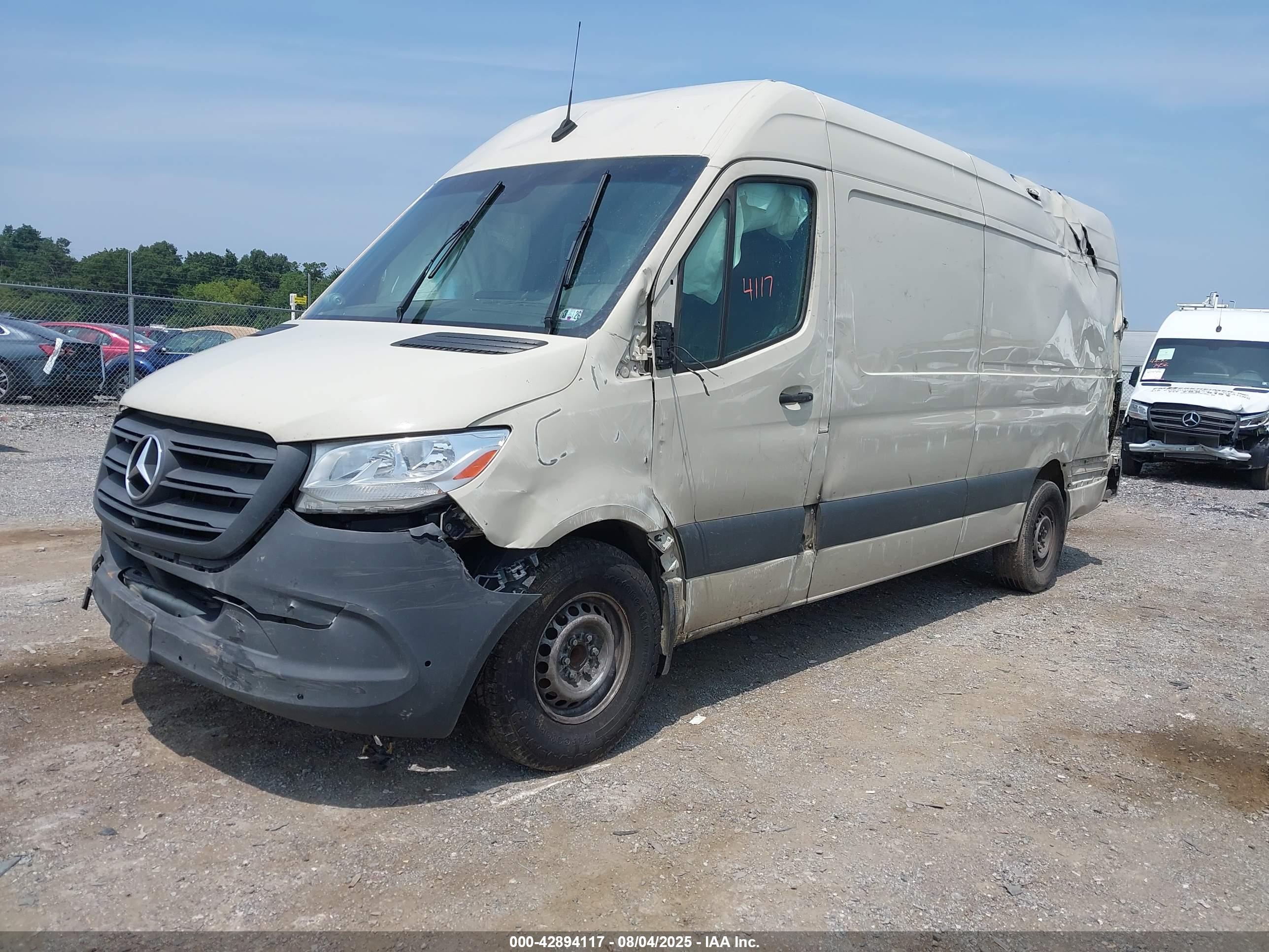 MERCEDES-BENZ SPRINTER image 2