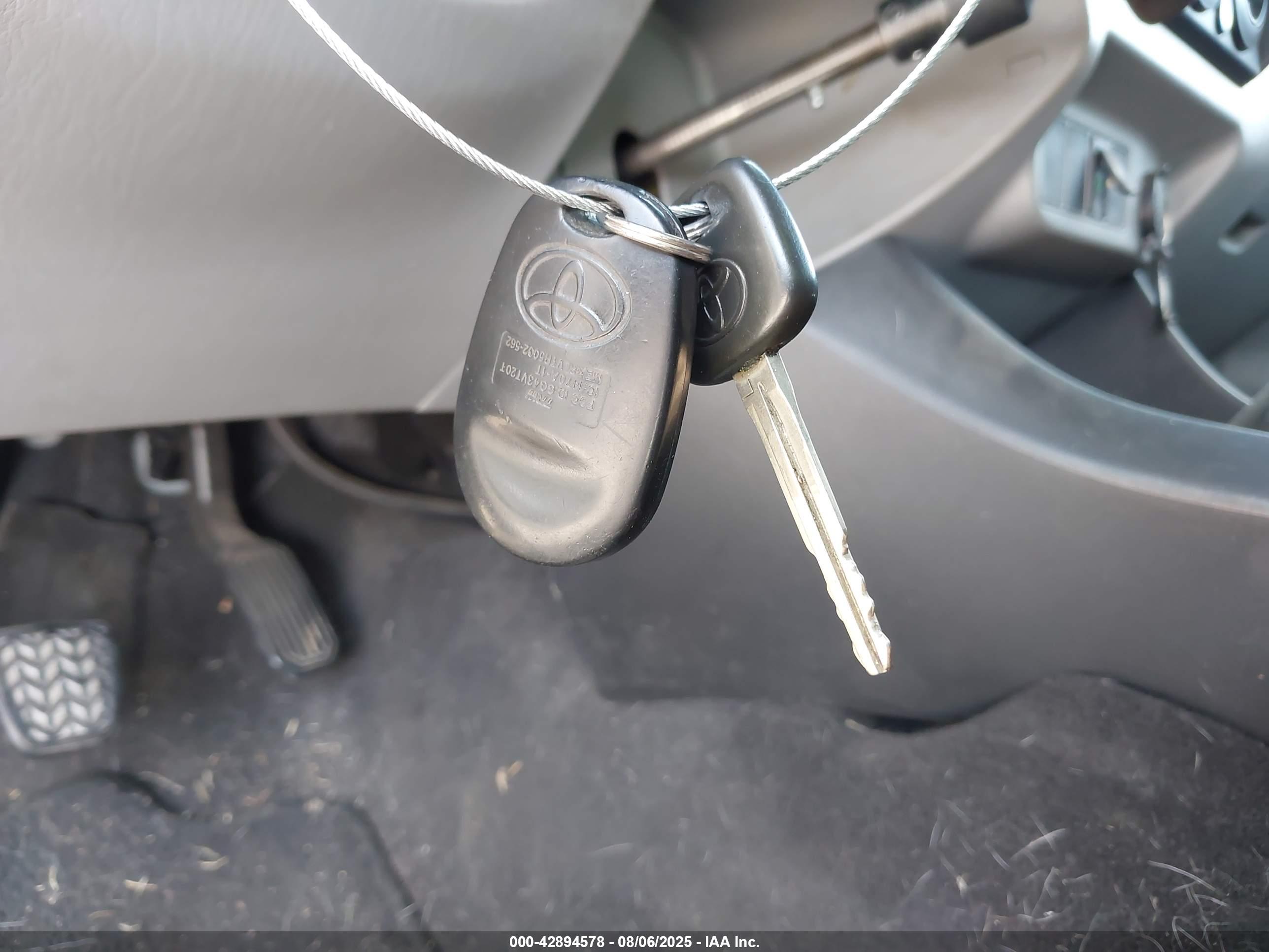 TOYOTA TACOMA image 11