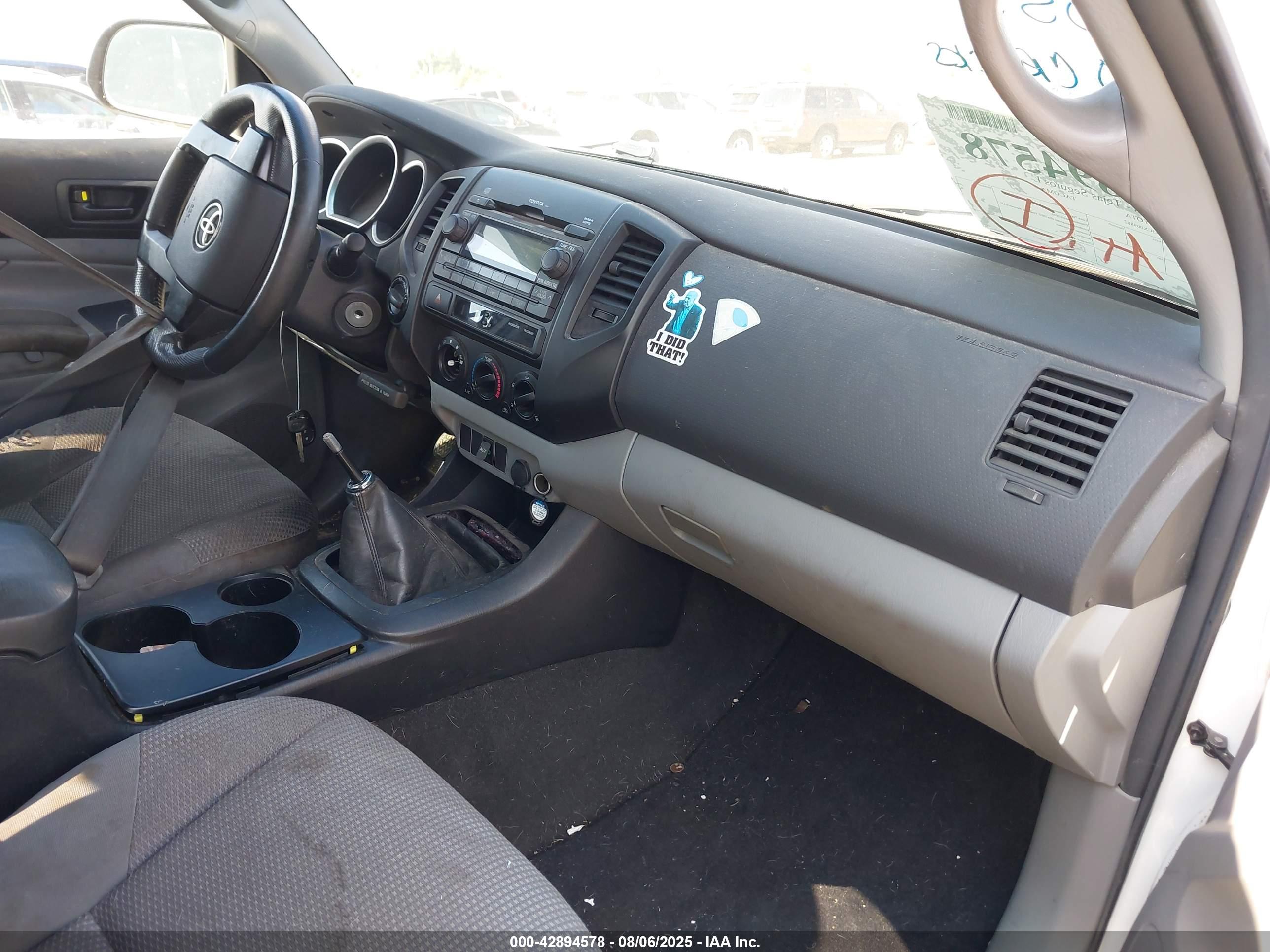 TOYOTA TACOMA image 5