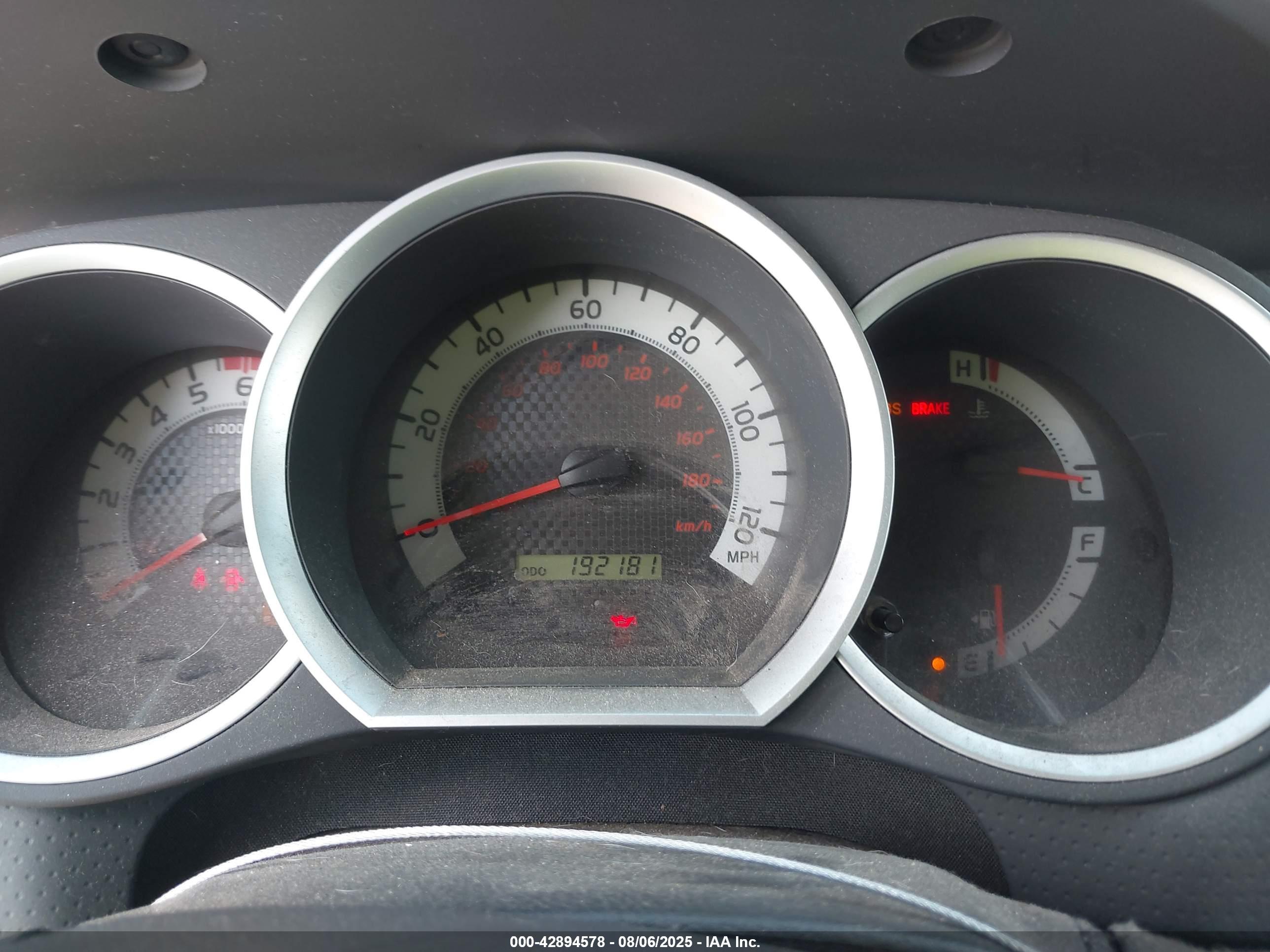 TOYOTA TACOMA image 7