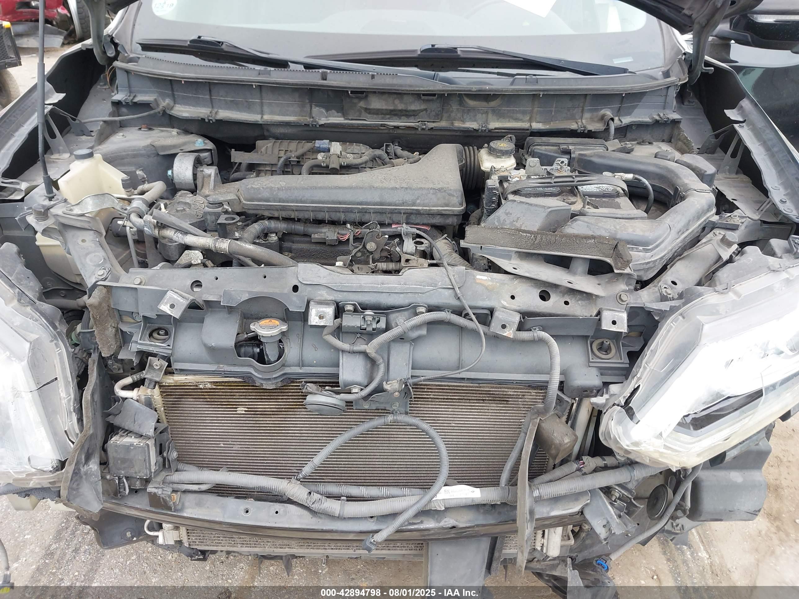 NISSAN ROGUE image 10