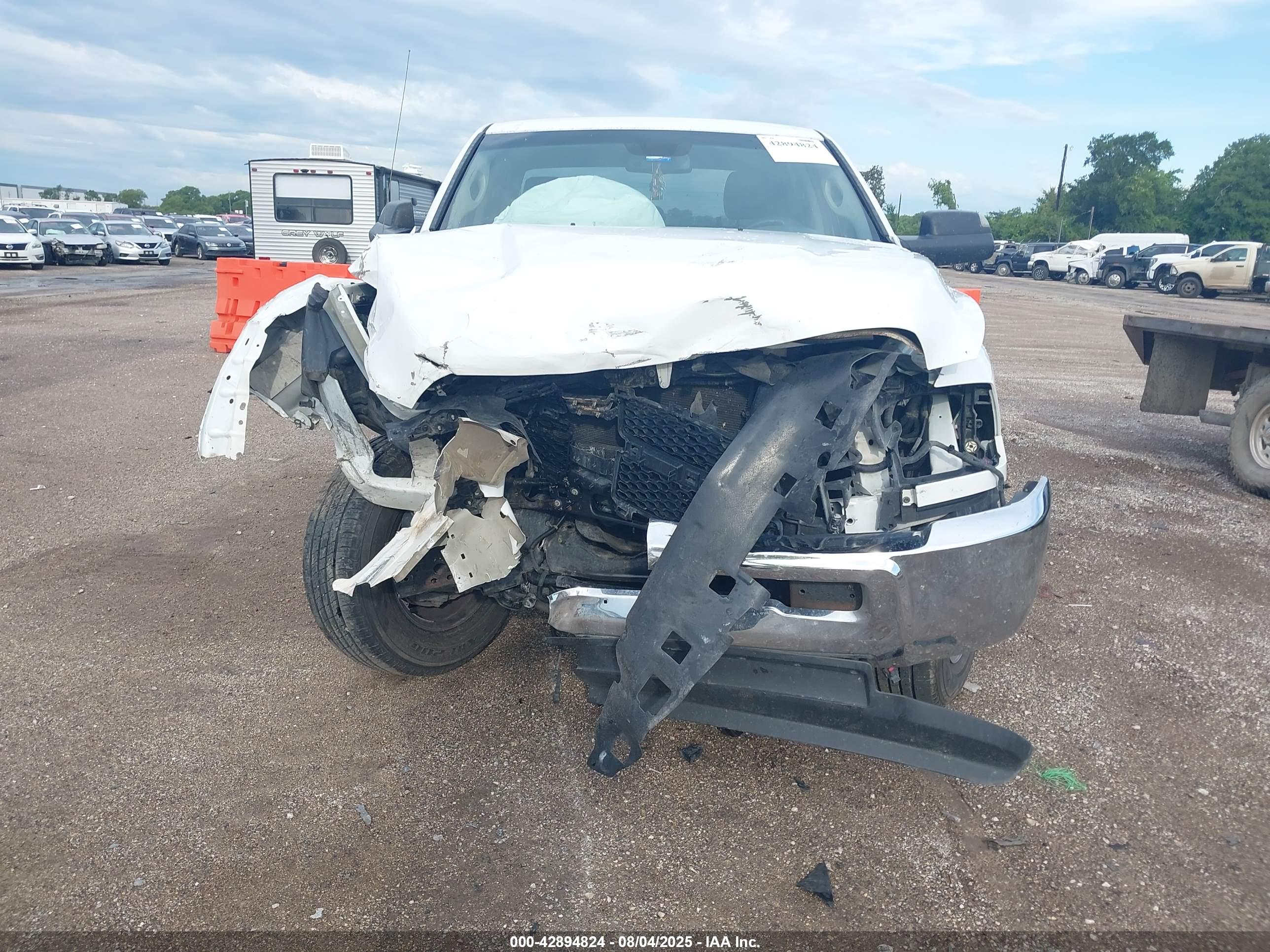 RAM 2500 image 6