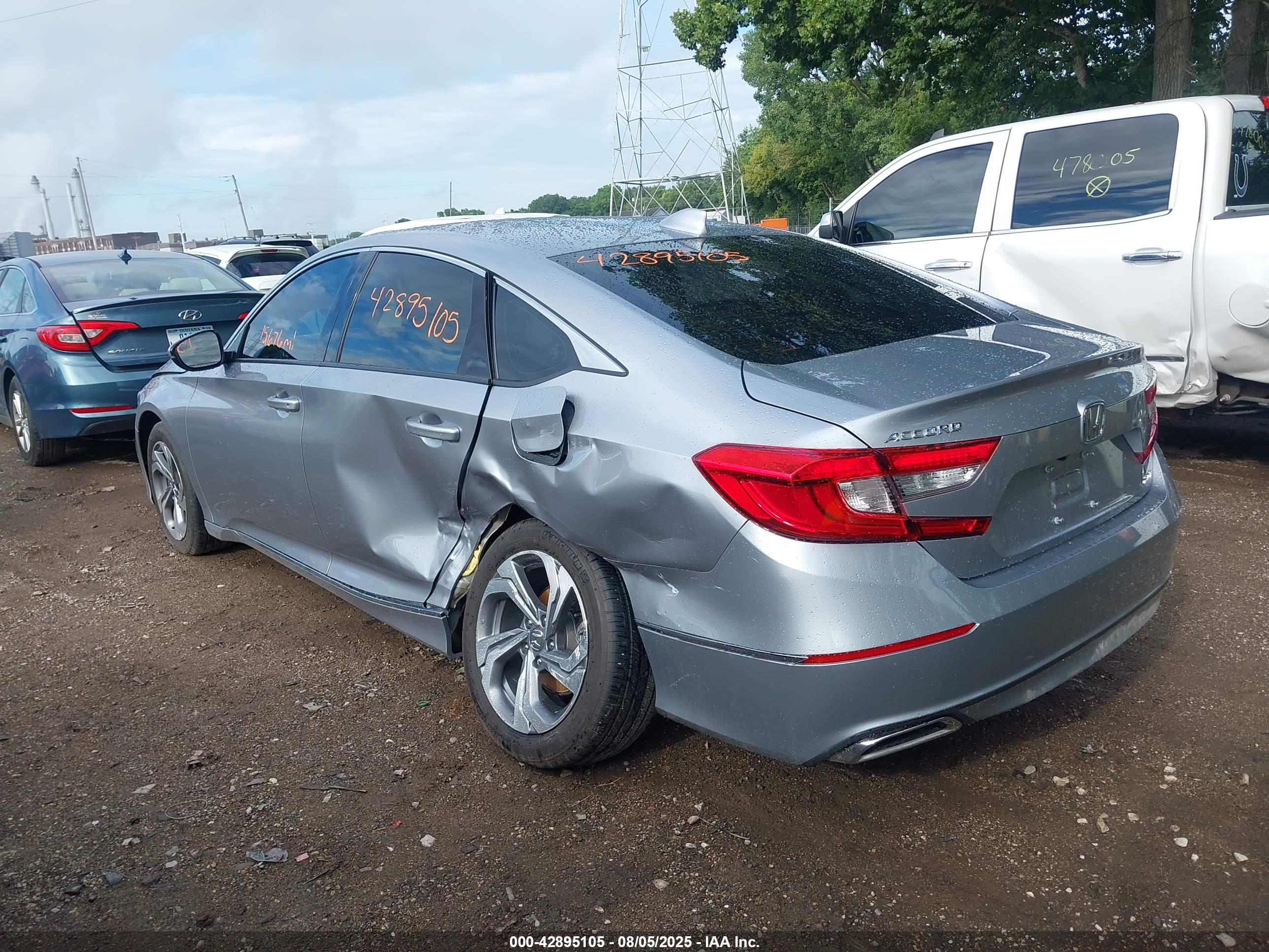 HONDA ACCORD image 3