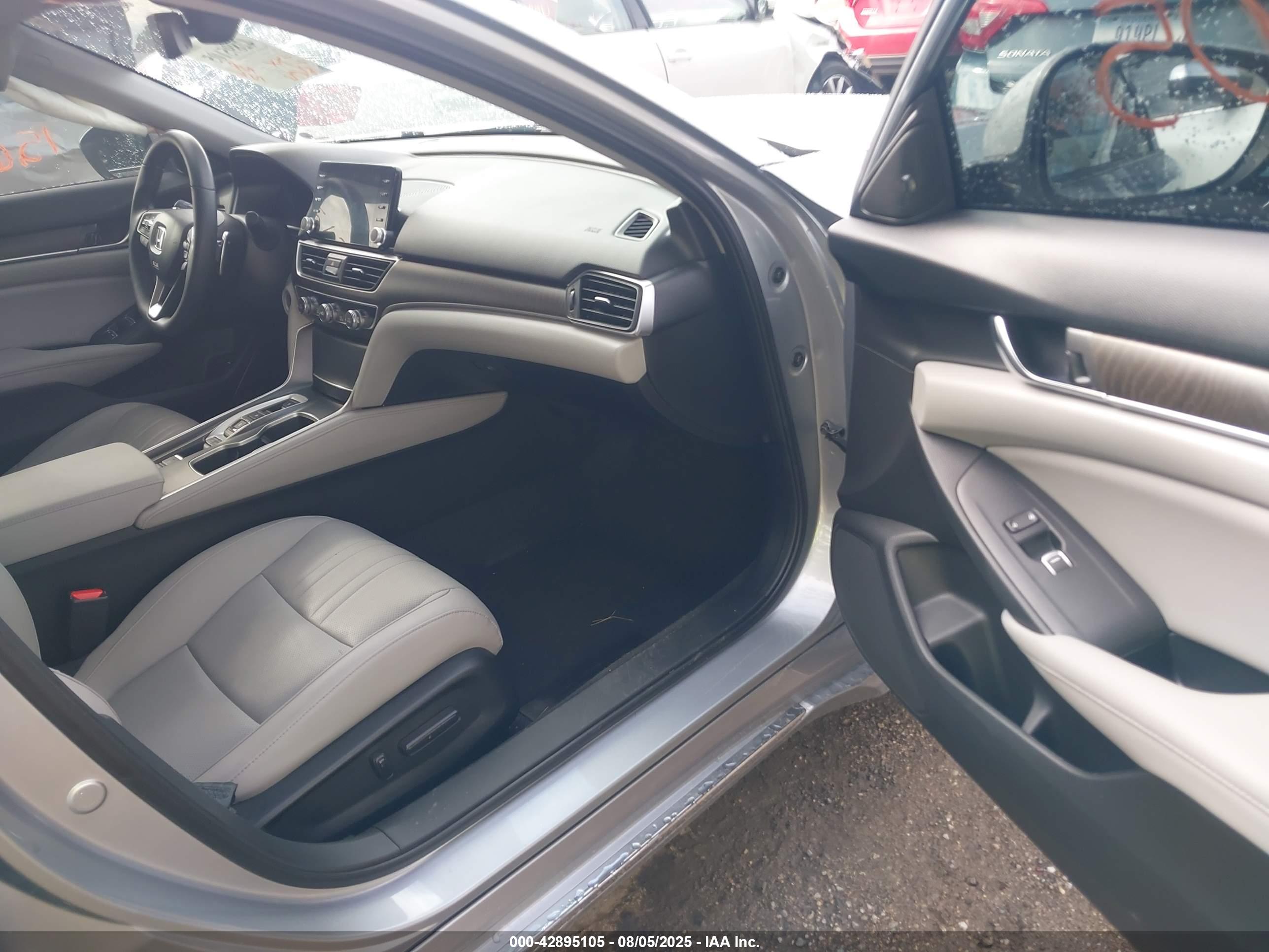 HONDA ACCORD image 5