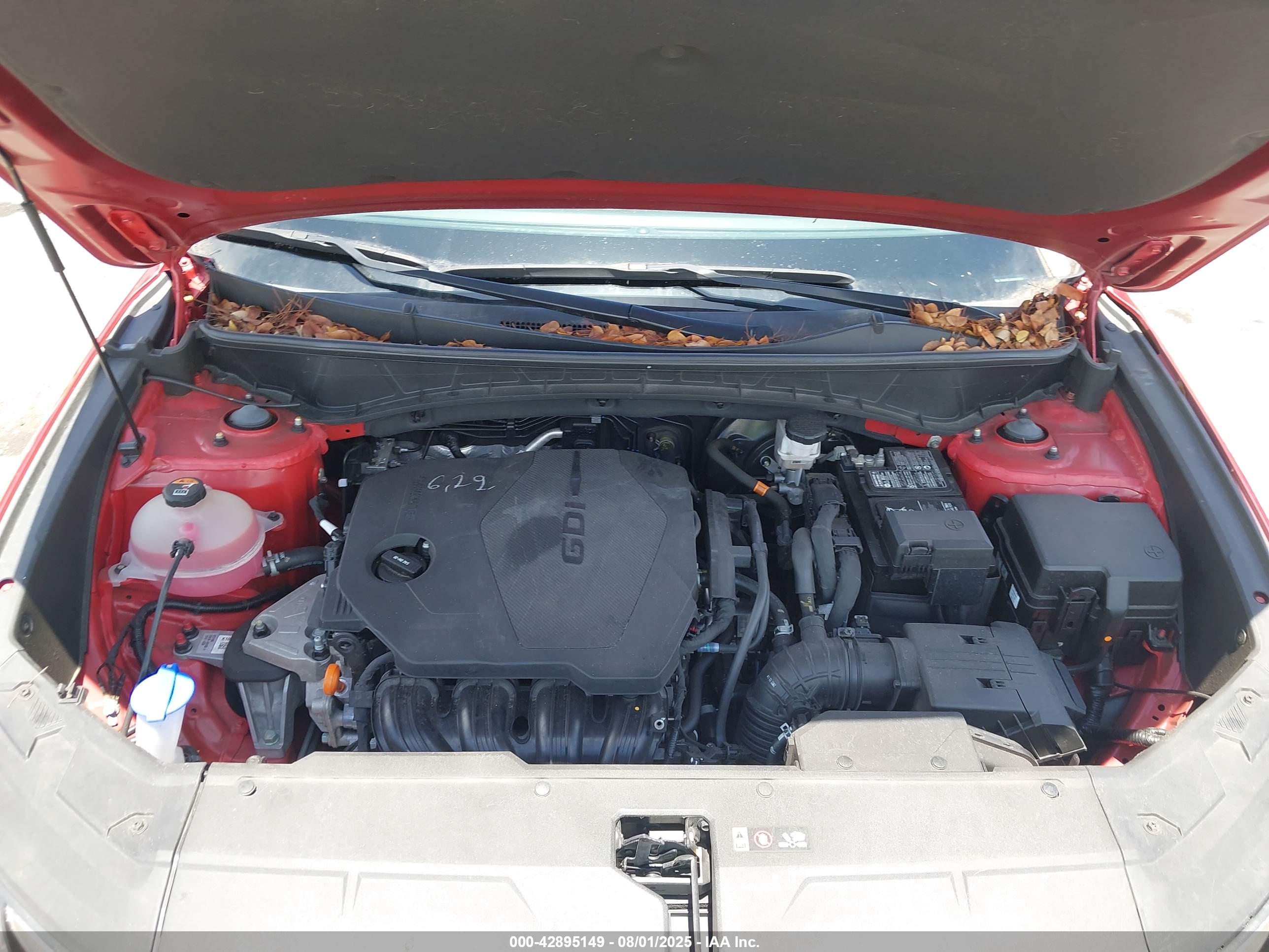 HYUNDAI TUCSON image 10