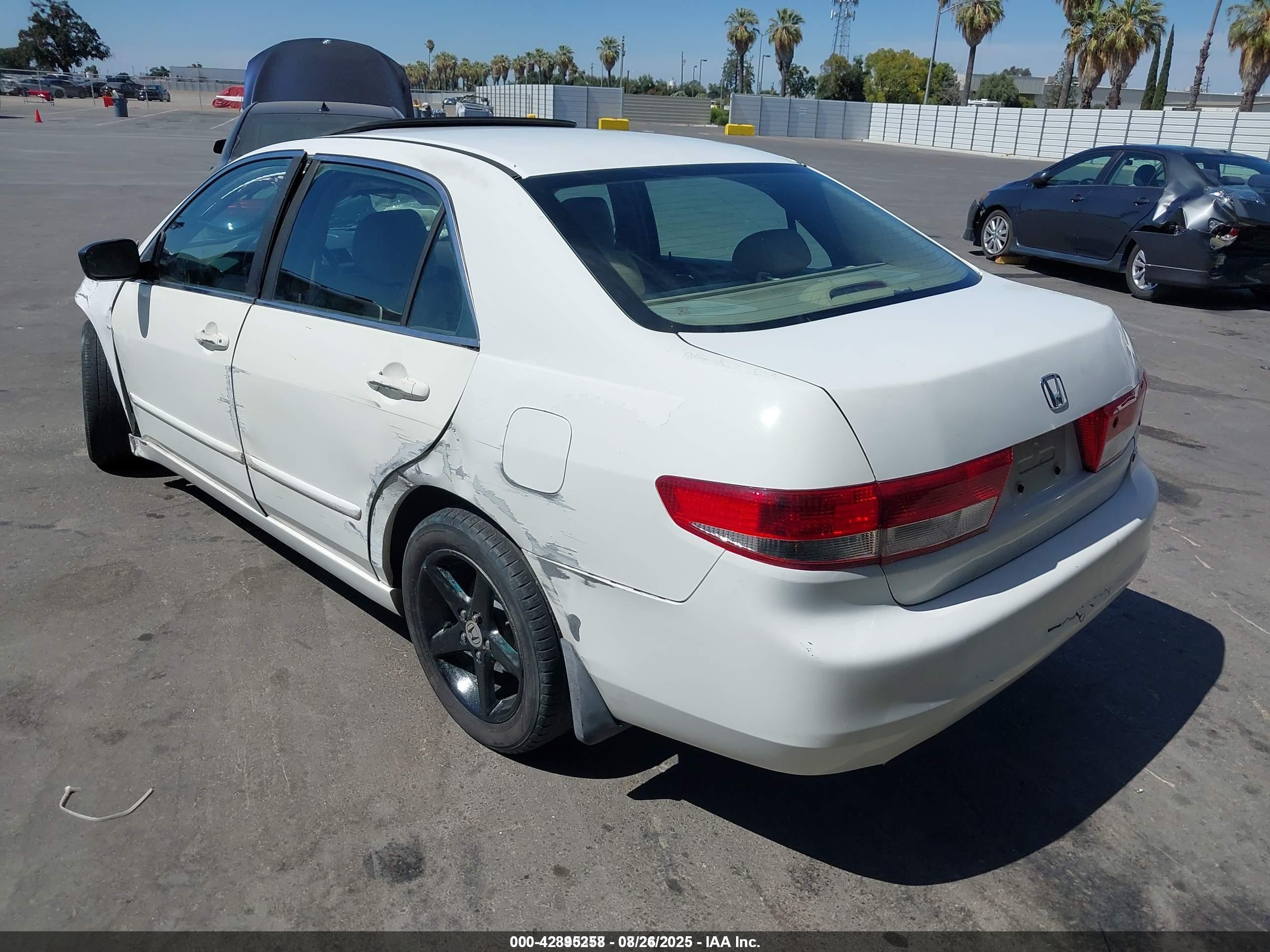 HONDA ACCORD image 3