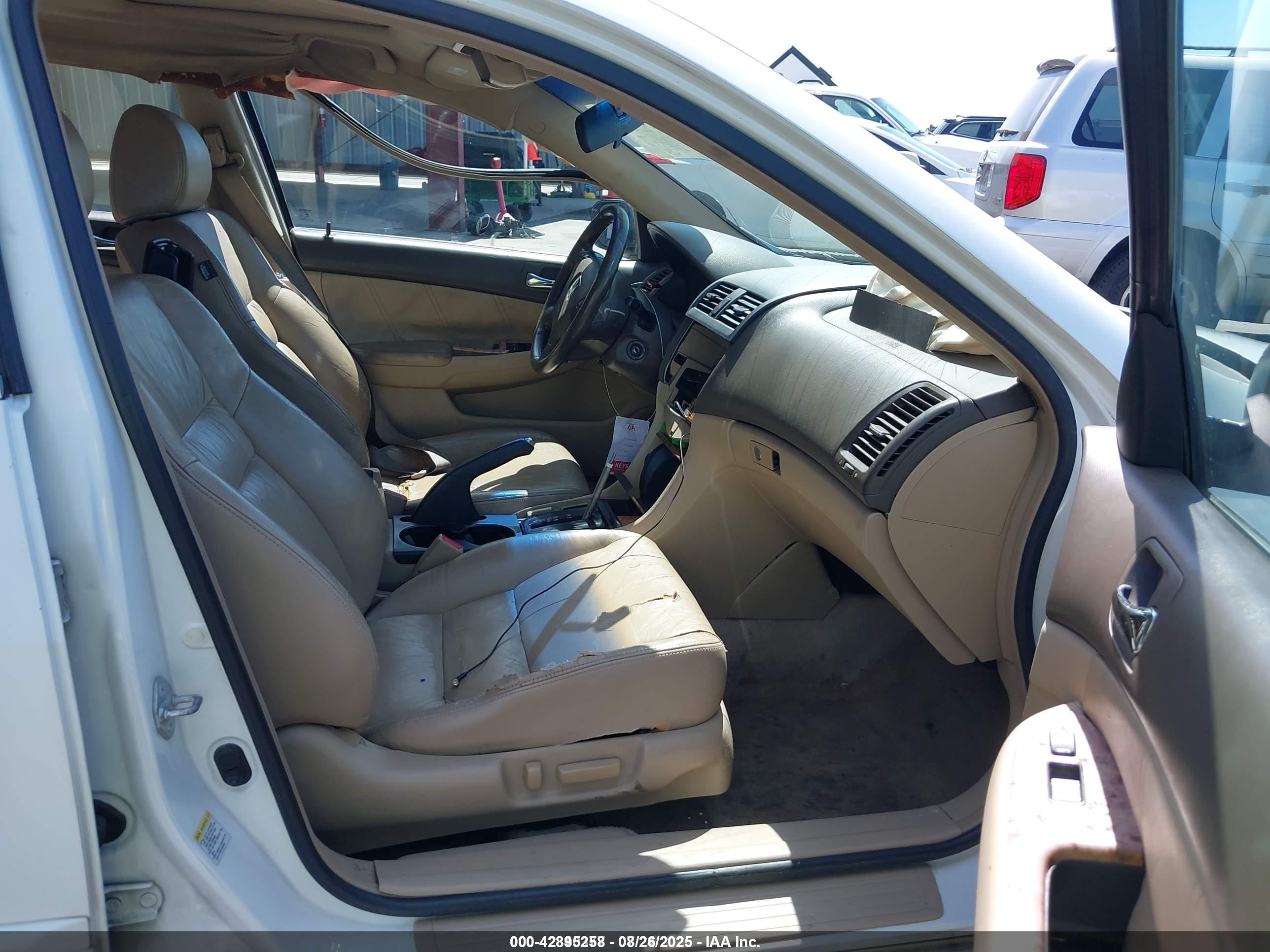 HONDA ACCORD image 5