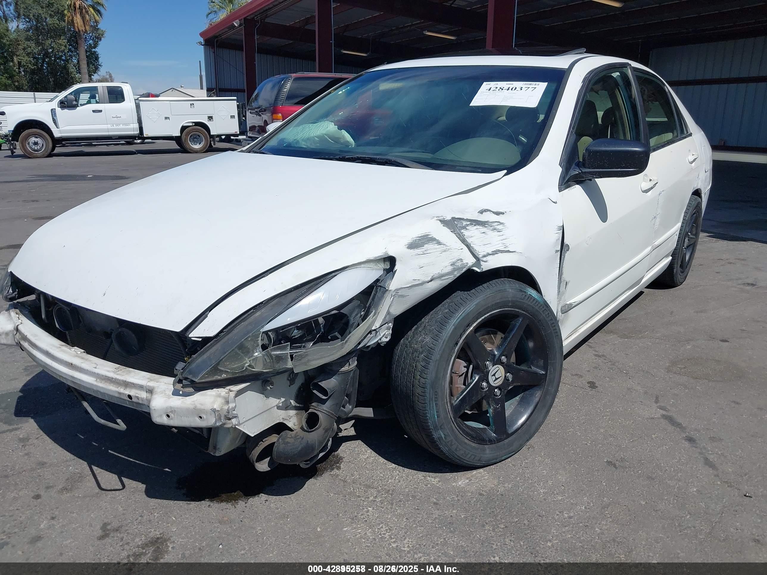 HONDA ACCORD image 6