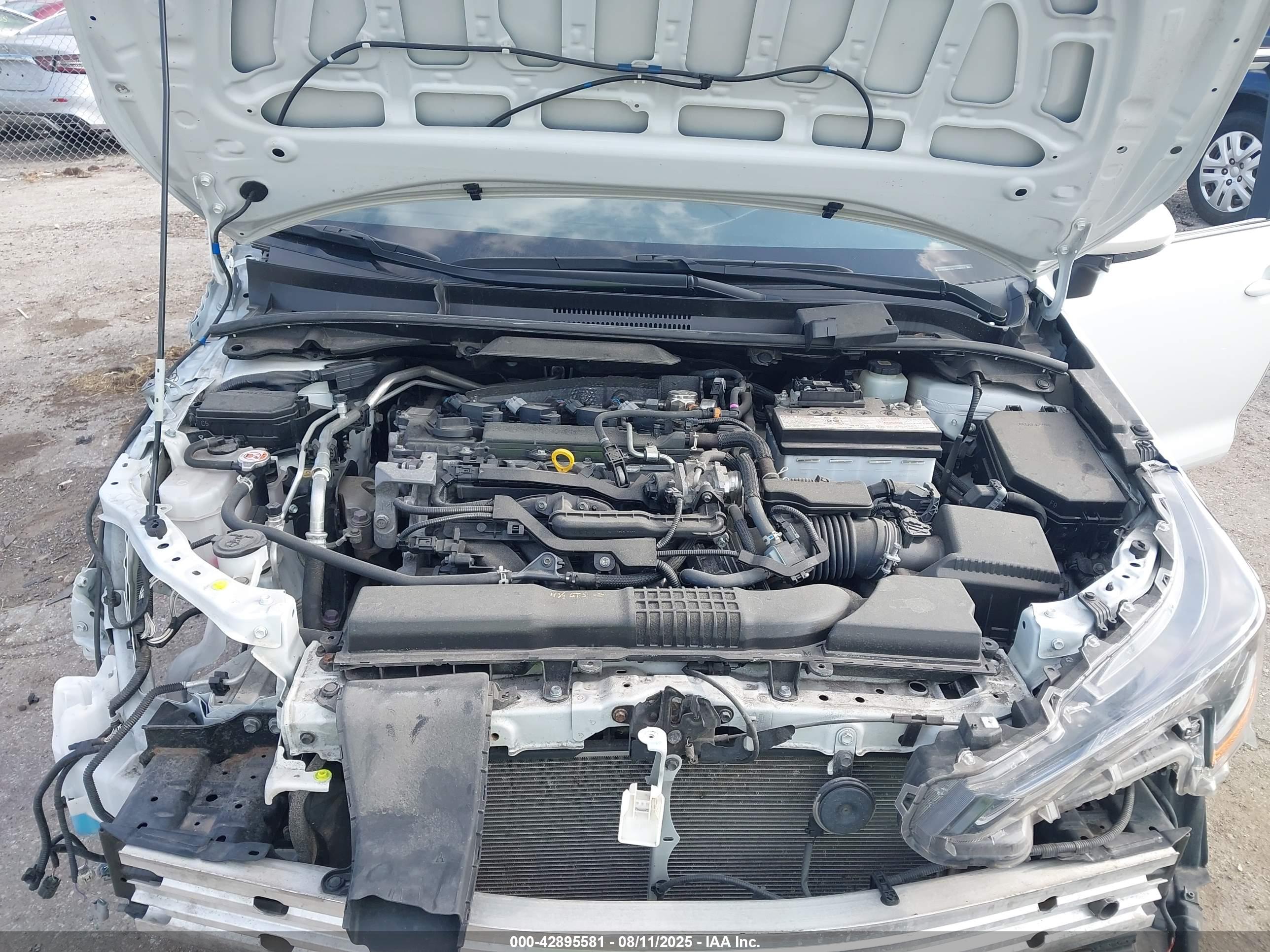 TOYOTA COROLLA image 10