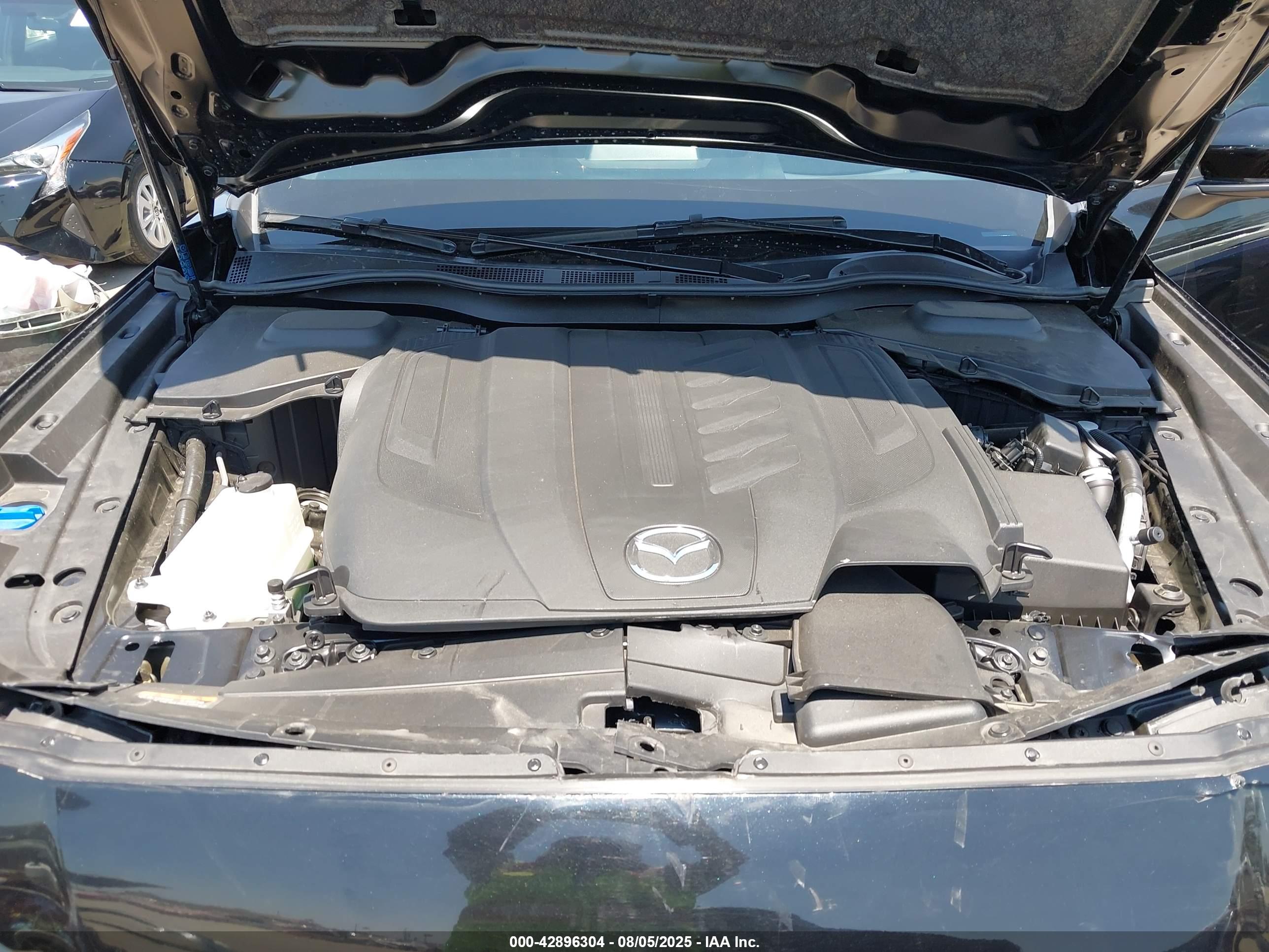 MAZDA CX-70 image 10